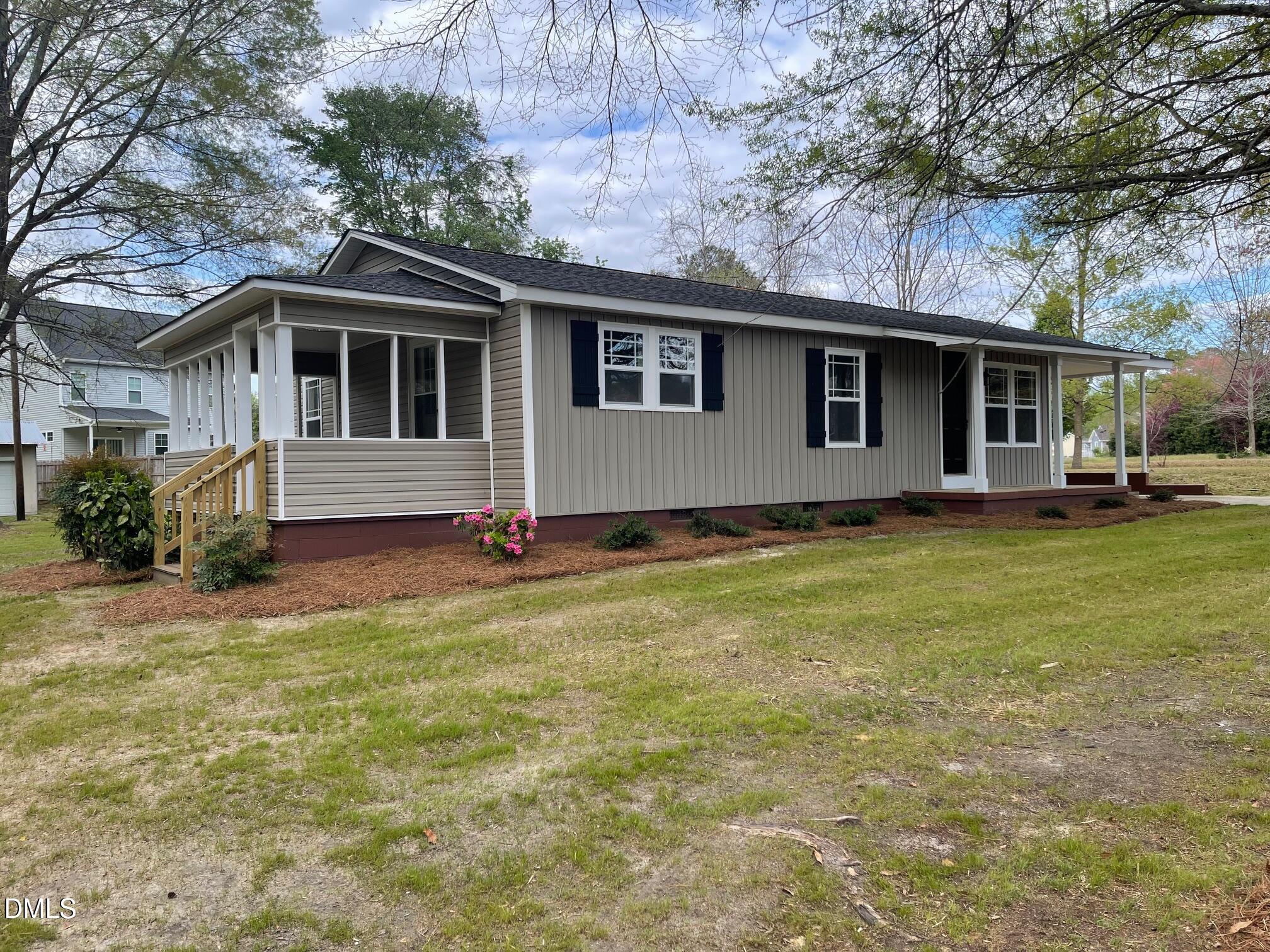 409 Lipscomb Road Property Photo 1