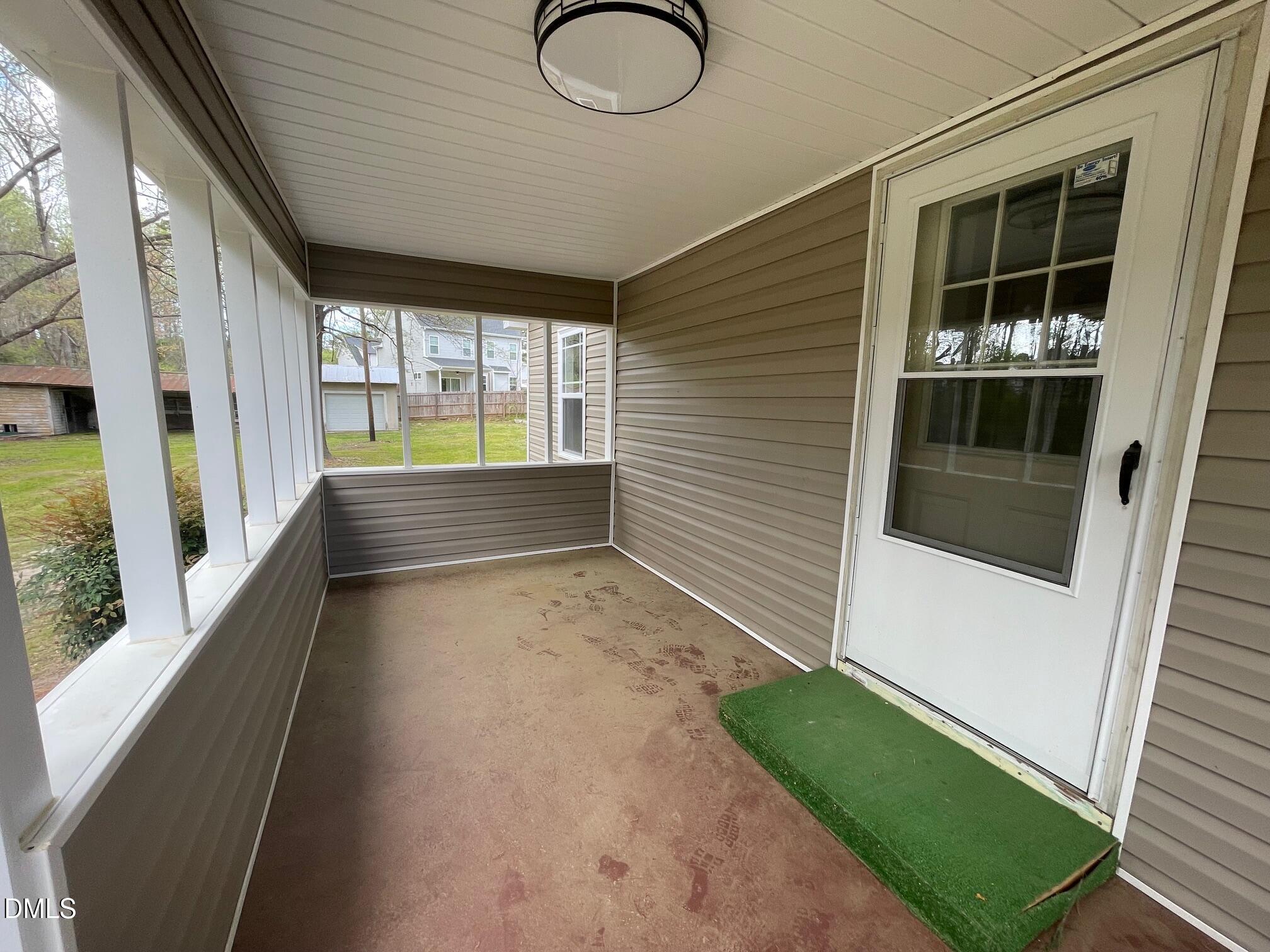 409 Lipscomb Road Property Photo 5
