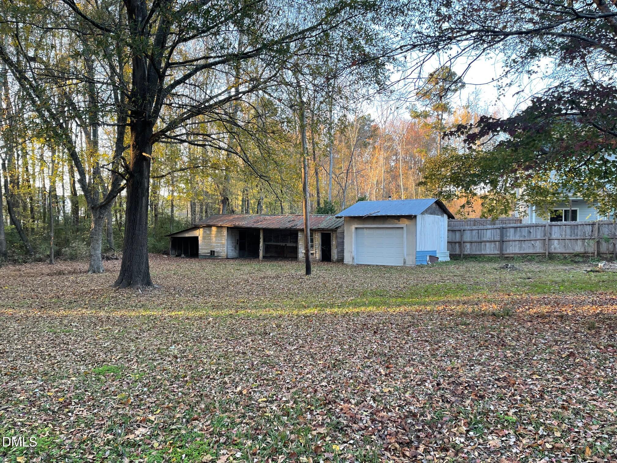 409 Lipscomb Road Property Photo 7