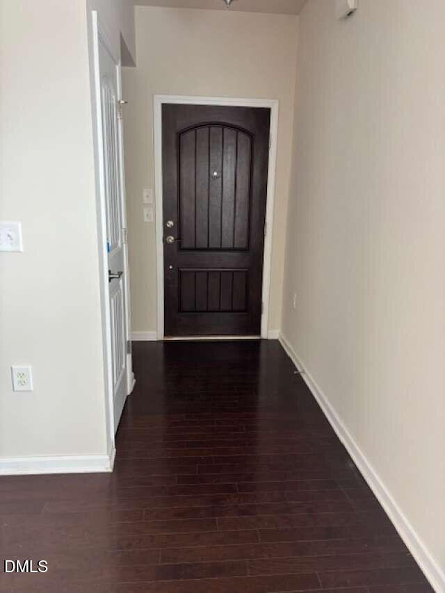 203 Currituck Lane Property Photo 7