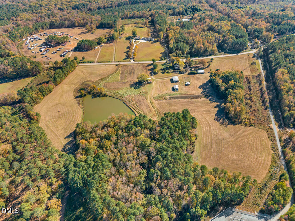 2207 Hamlin Road Property Photo 16
