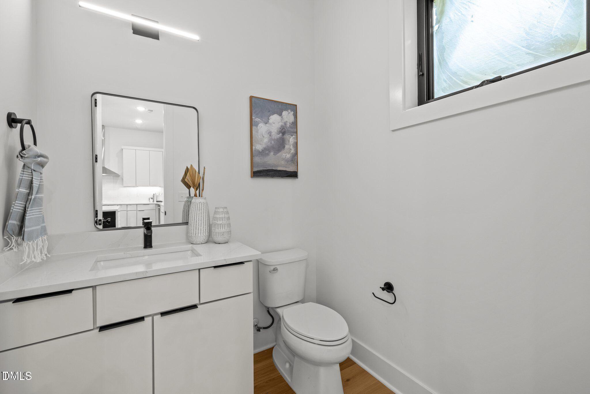 516 Edgecreek Court Property Photo 16