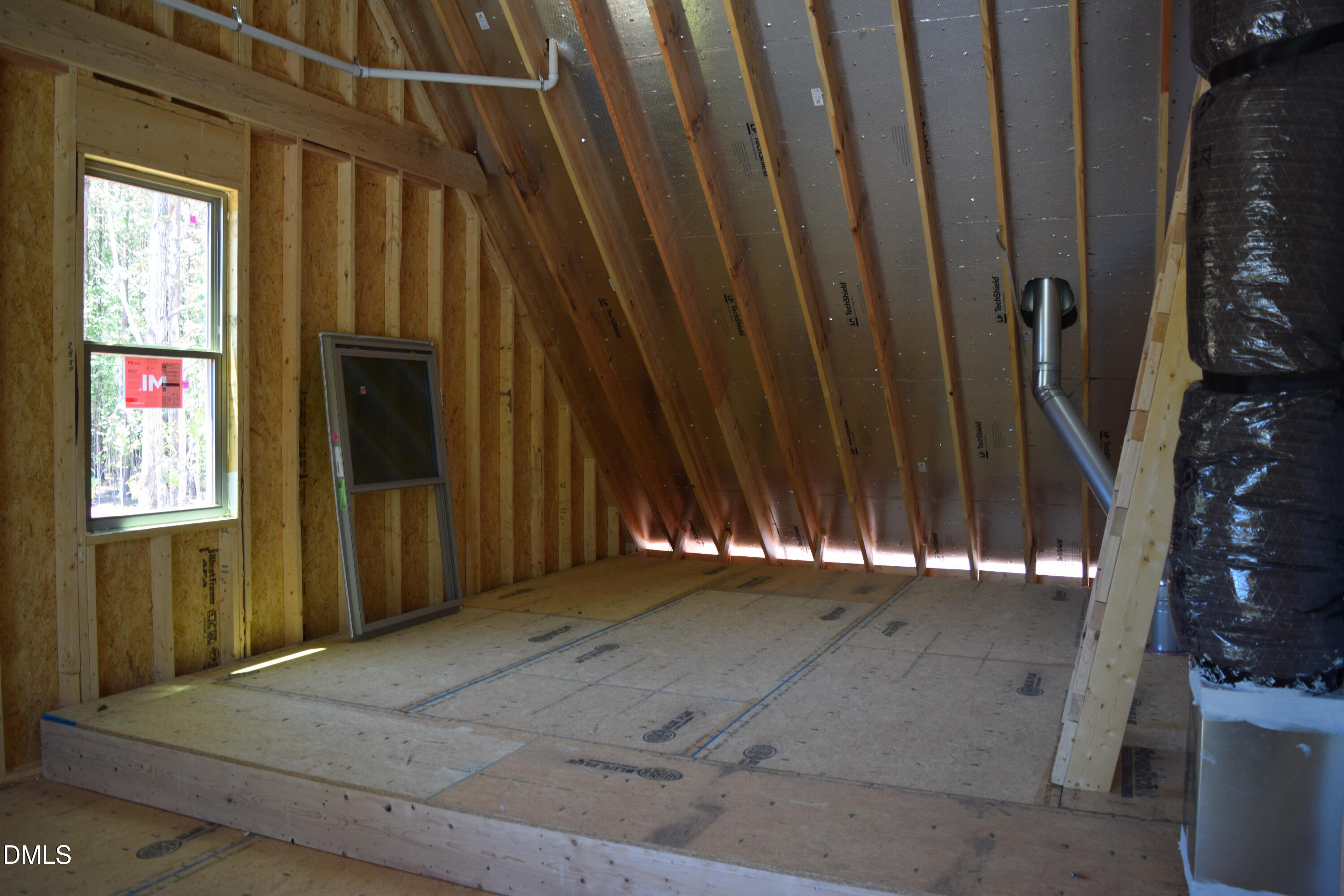 115 Spanish Oak Drive Property Photo 12