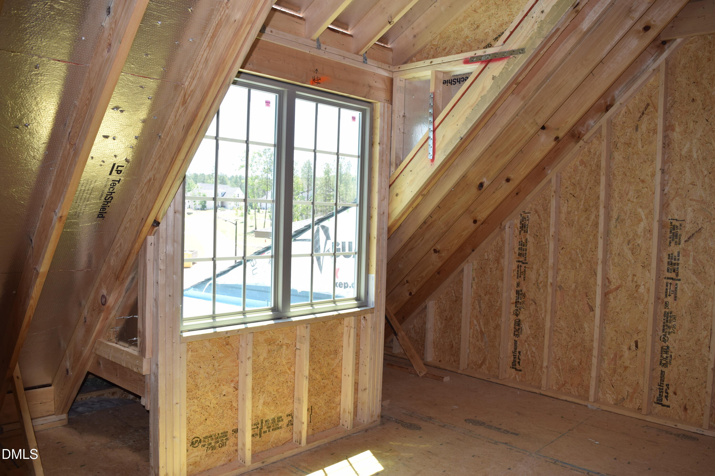 115 Spanish Oak Drive Property Photo 13