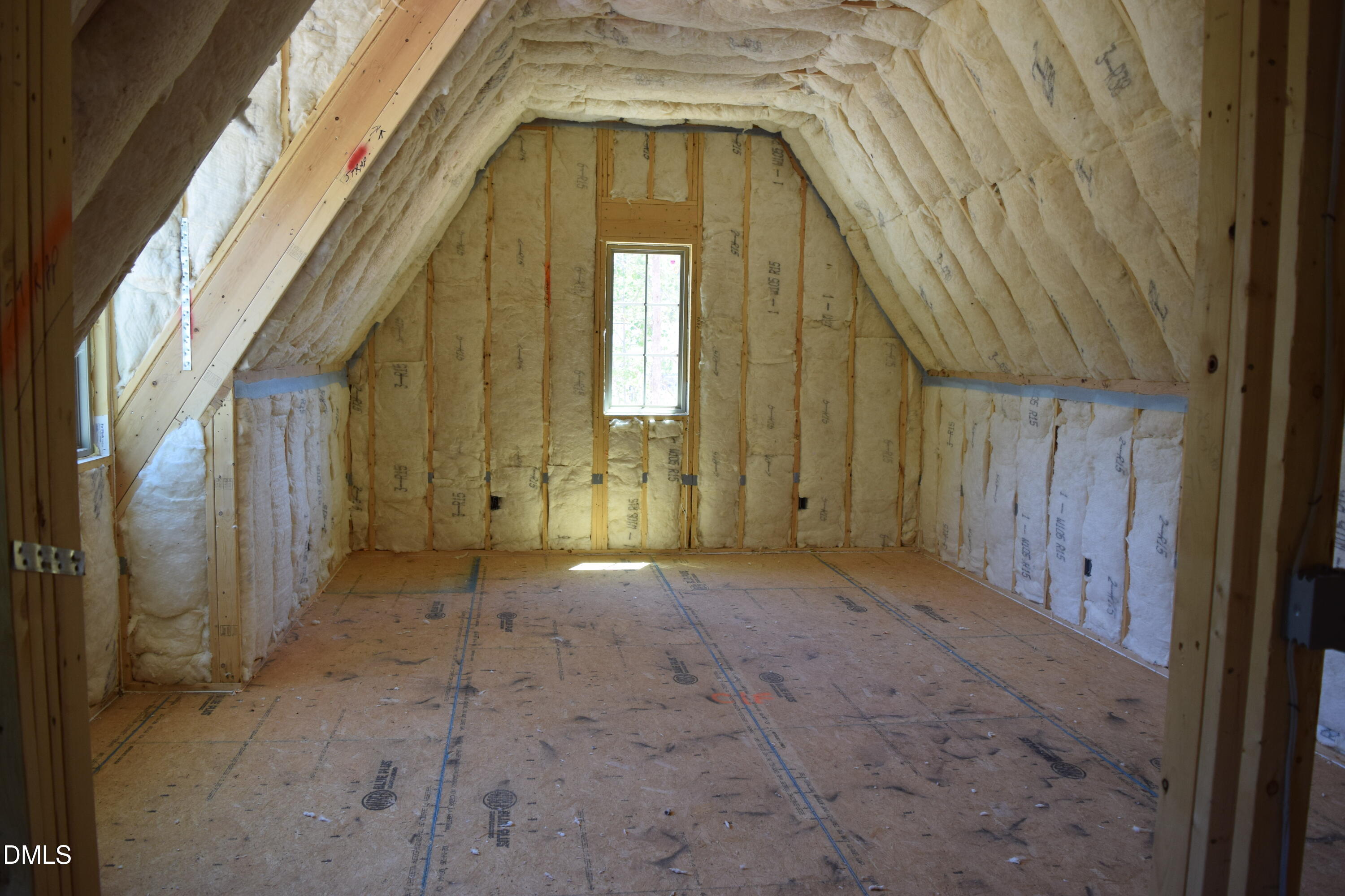 115 Spanish Oak Drive Property Photo 16