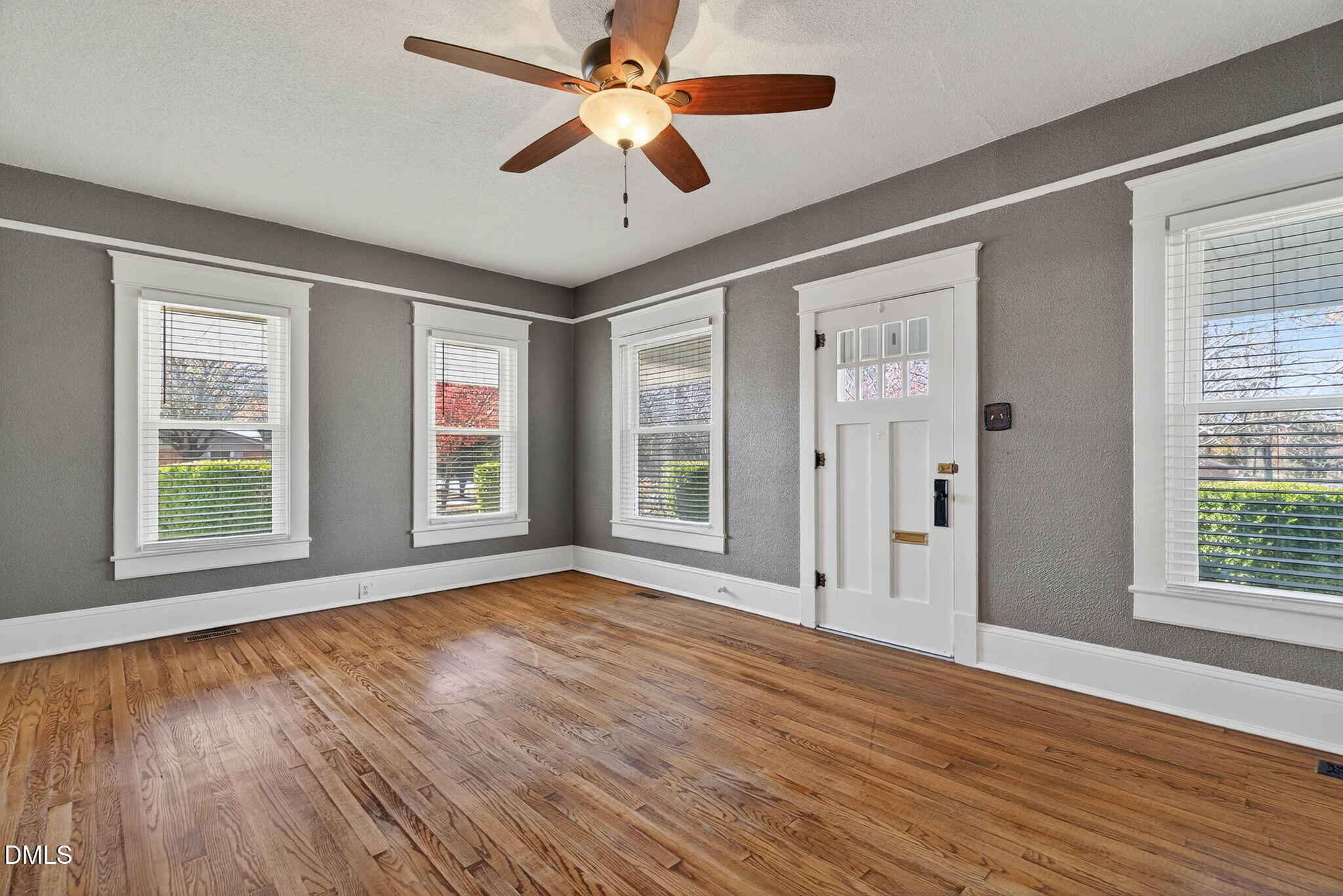 401 S Eighth Street Property Photo 6