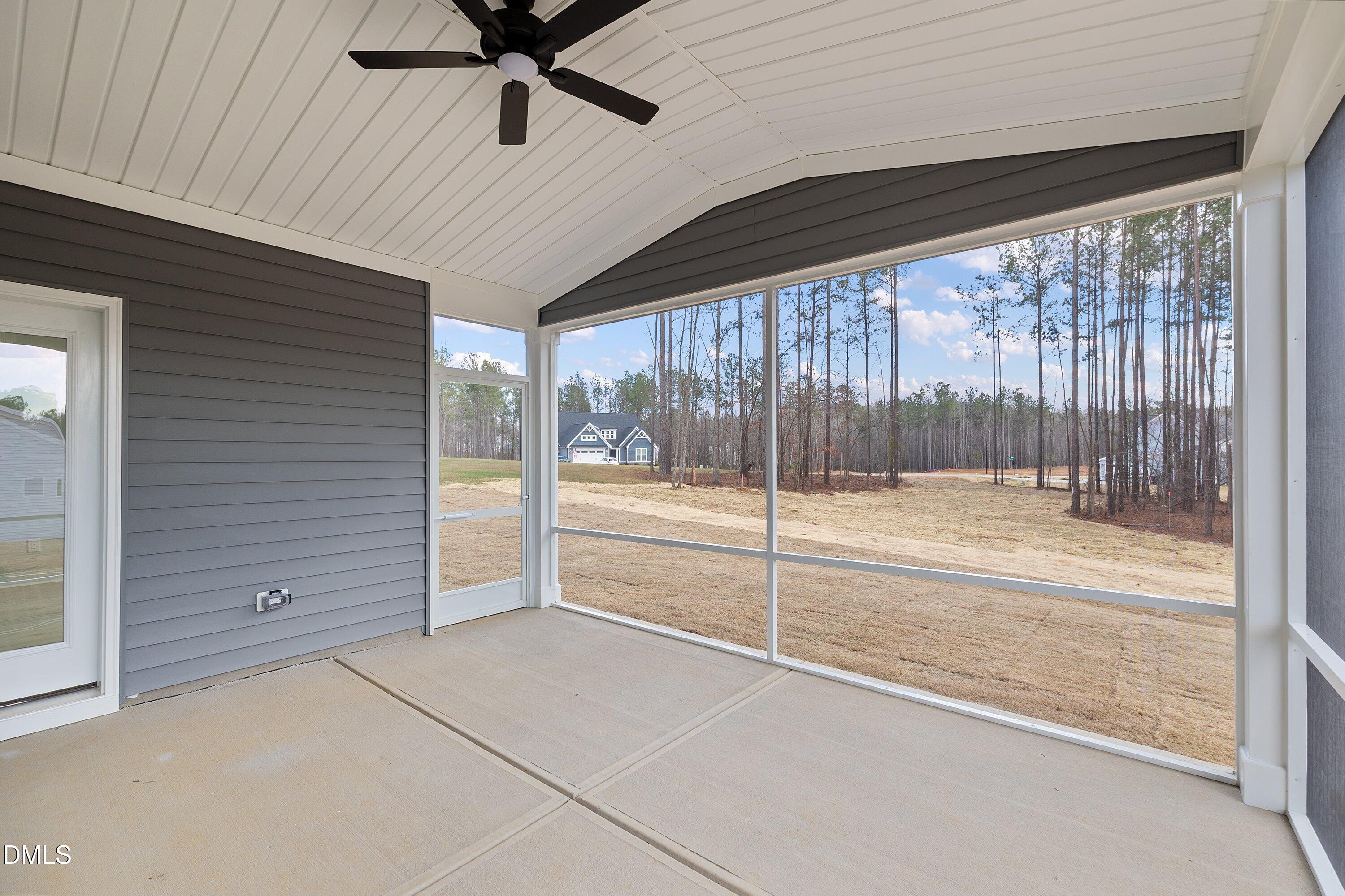 45 W Victoria Ridge Drive #32 Property Photo 24