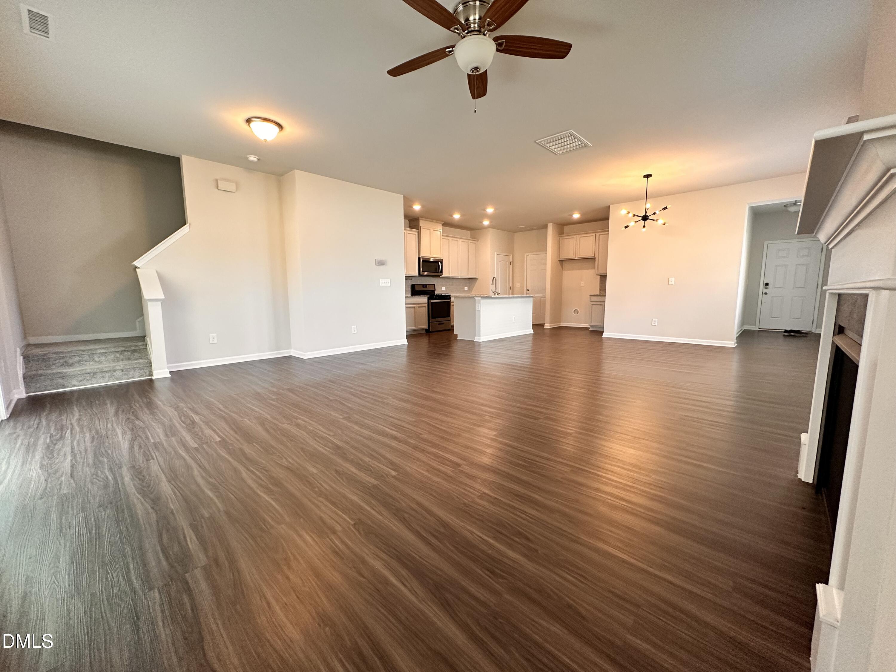 3414 Dropseed Drive Property Photo 4