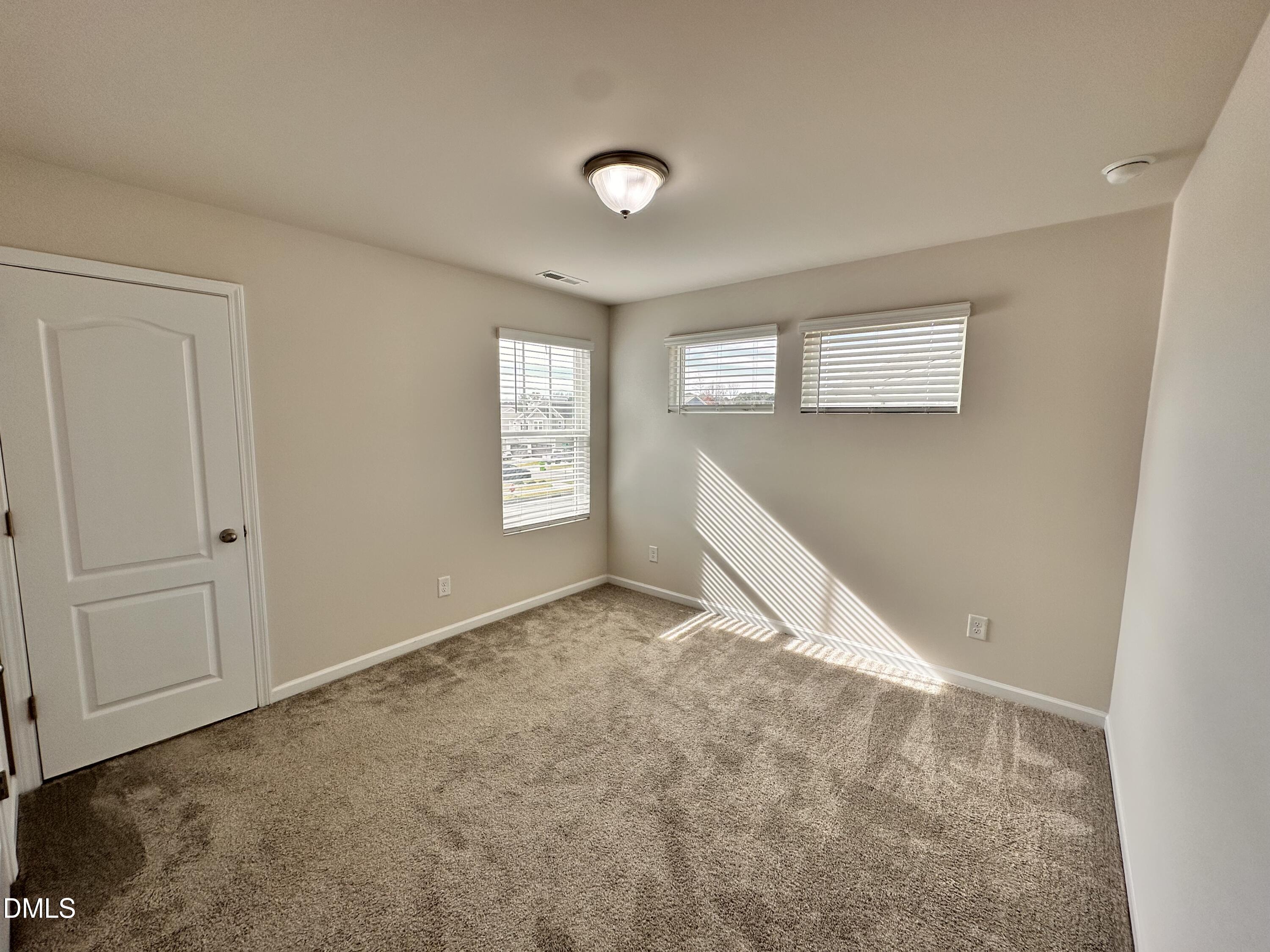 3414 Dropseed Drive Property Photo 26