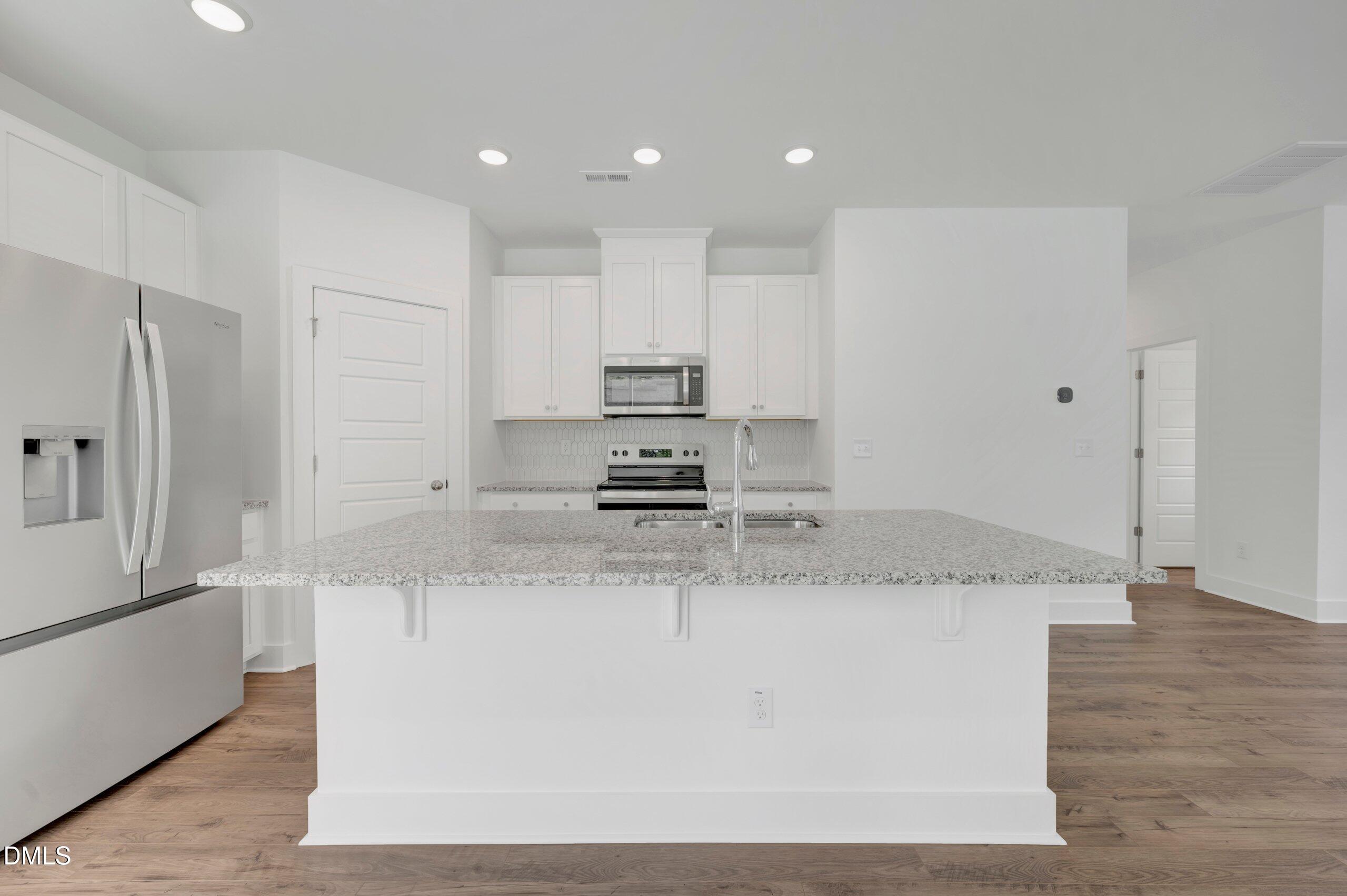 47 Cypress Moss Court Property Photo 9