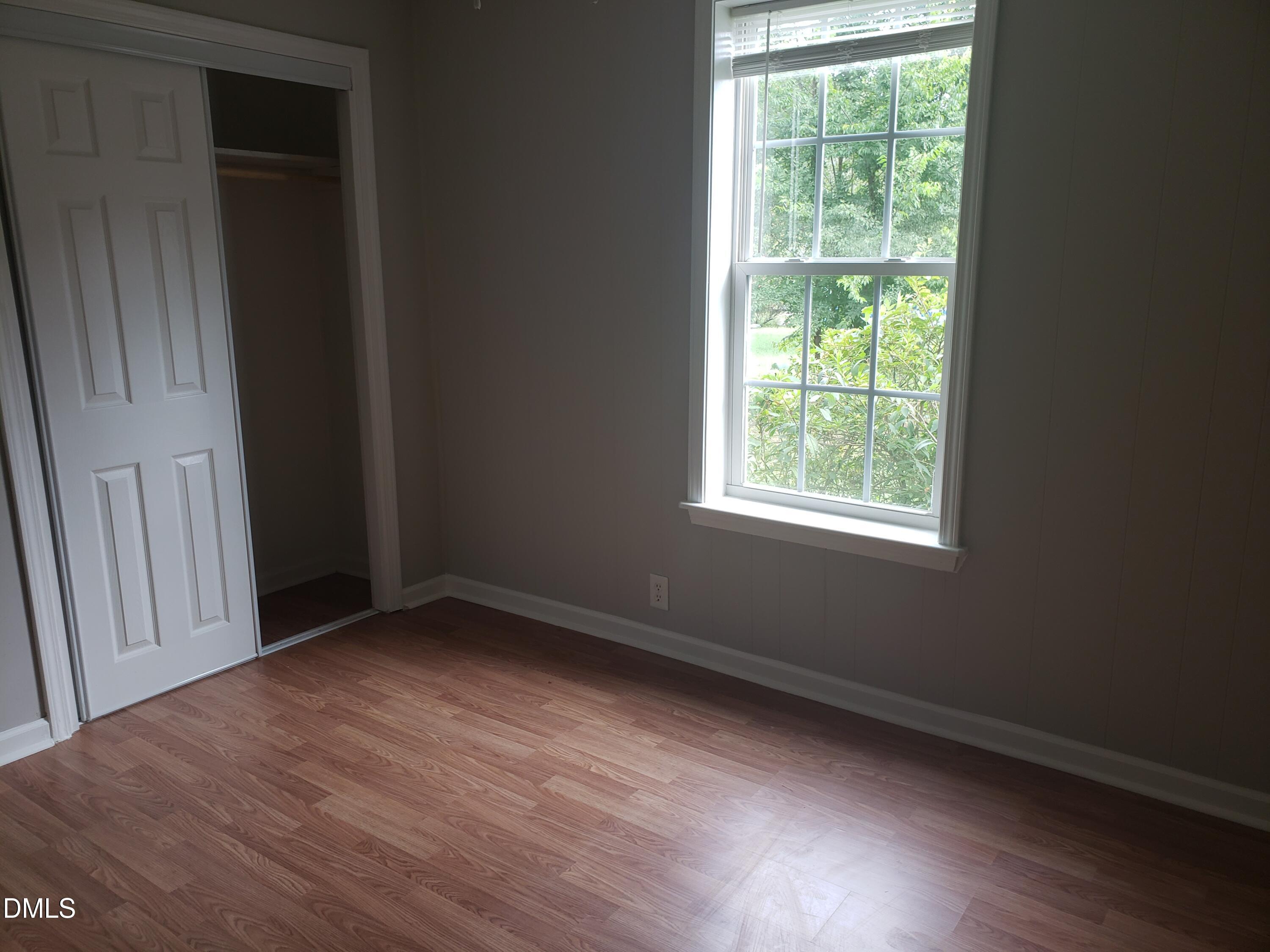 306 S Moore Street Property Photo 6