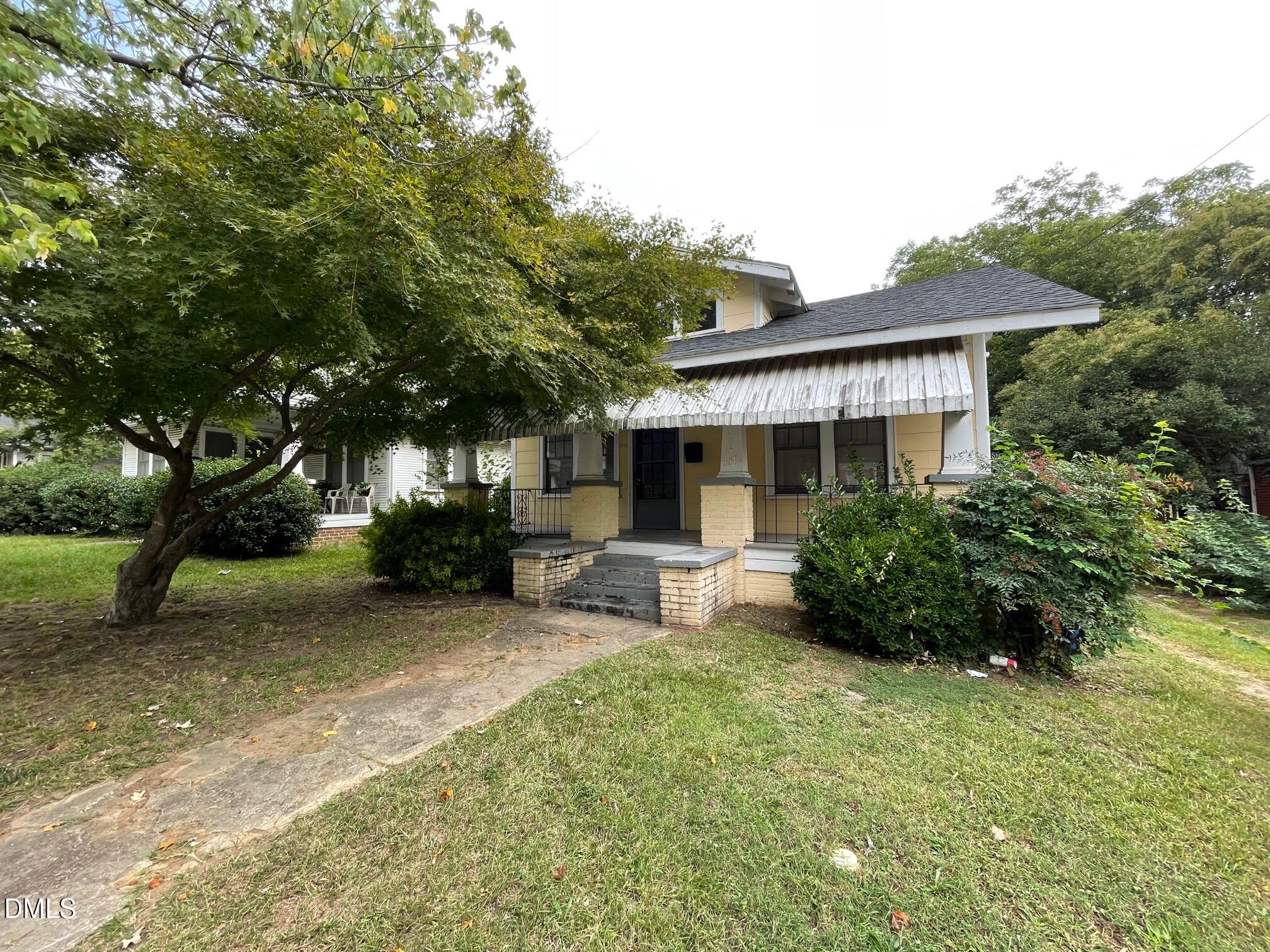 404 Chamberlain Street A Property Photo 1