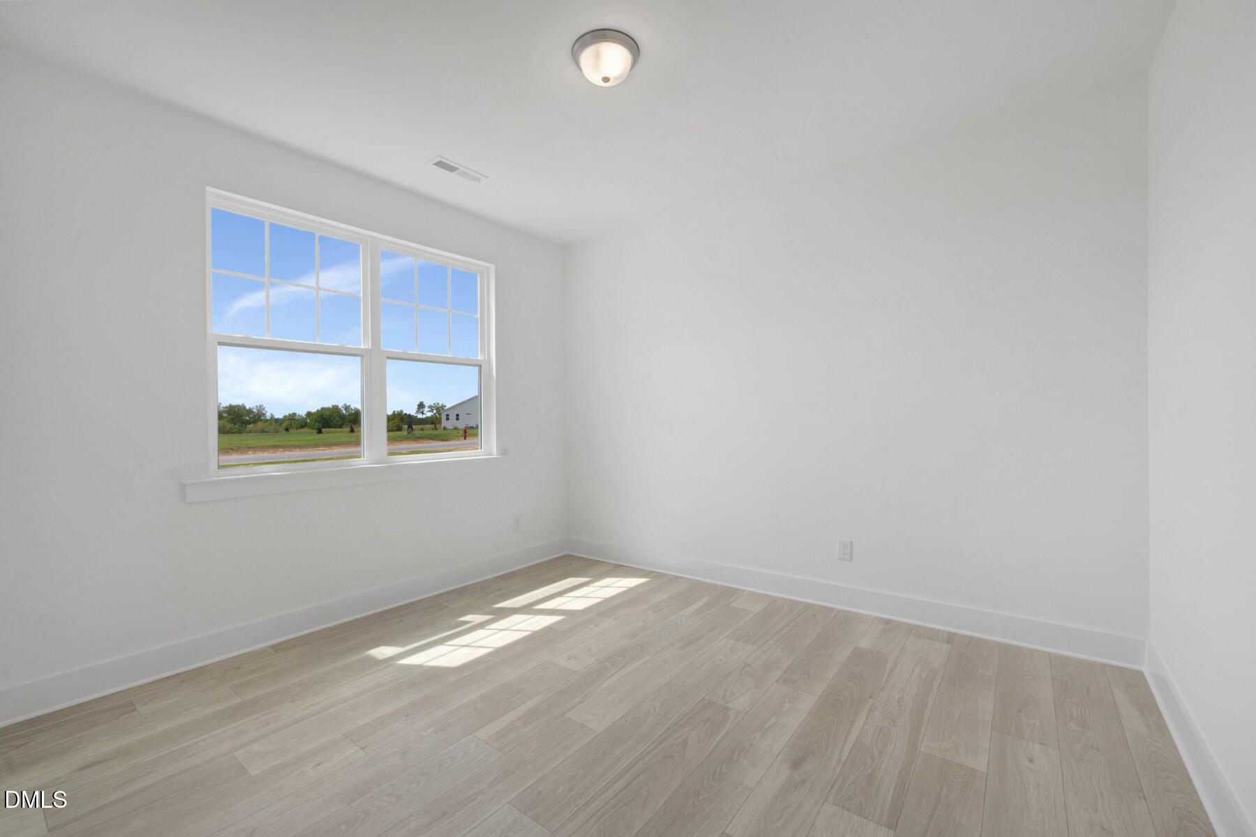 209 Thomas Store Drive Property Photo 6