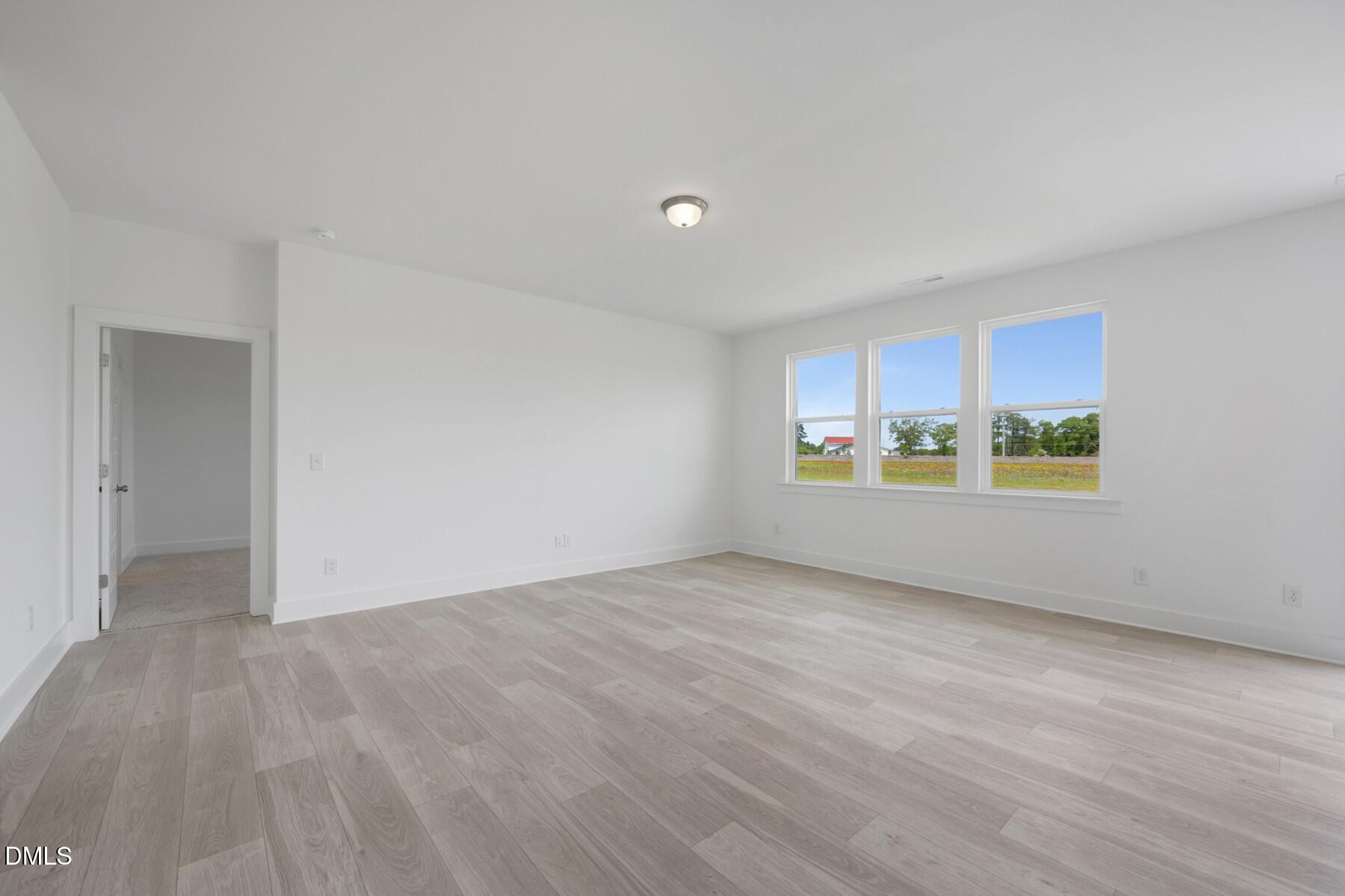 209 Thomas Store Drive Property Photo 18