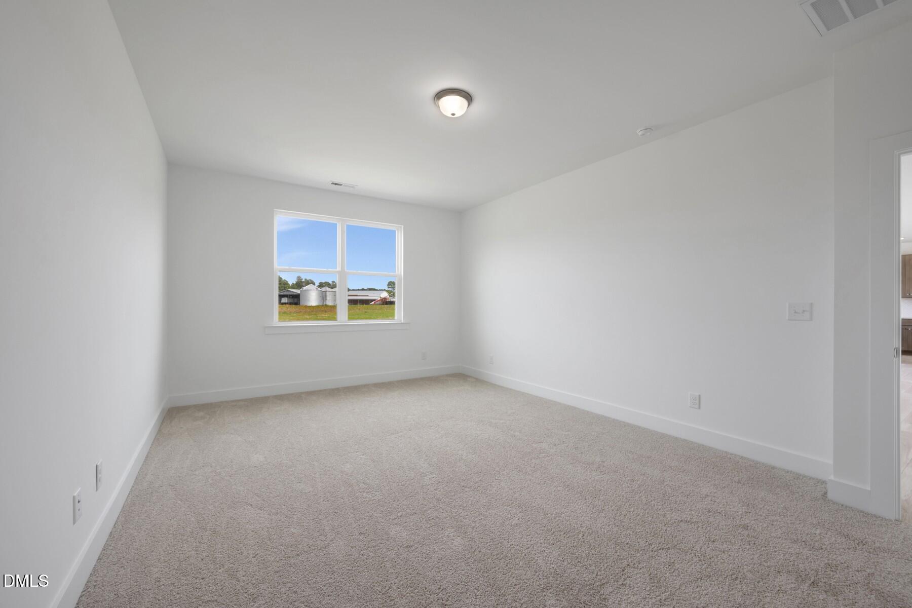 209 Thomas Store Drive Property Photo 21