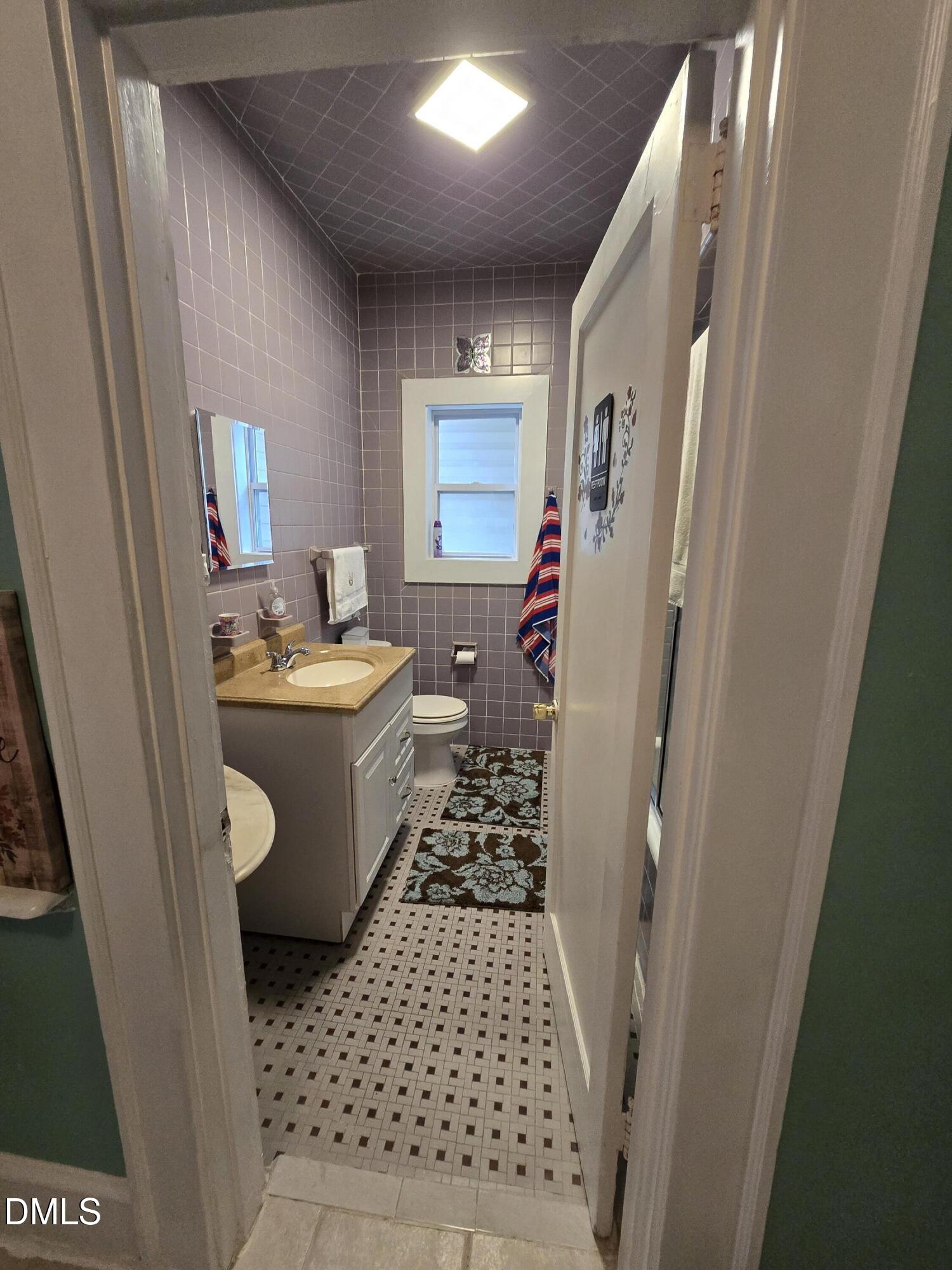 1014 N Independence Street Property Photo 5
