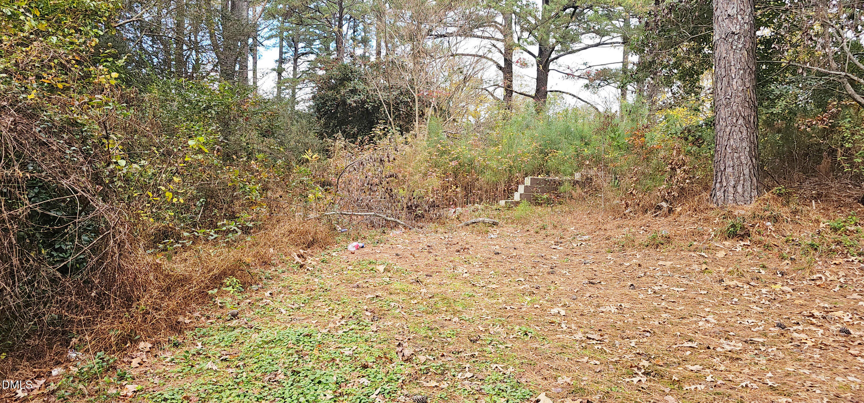 6026 Colonial Drive Property Photo 3