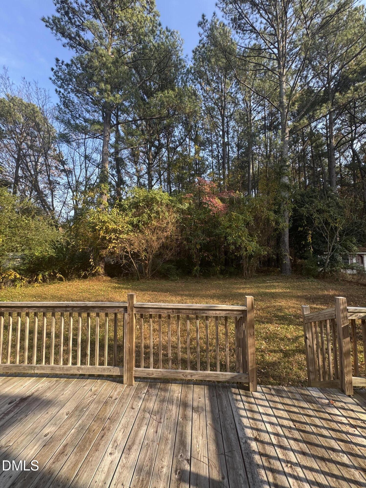 2513 Foxgate Drive Property Photo 2