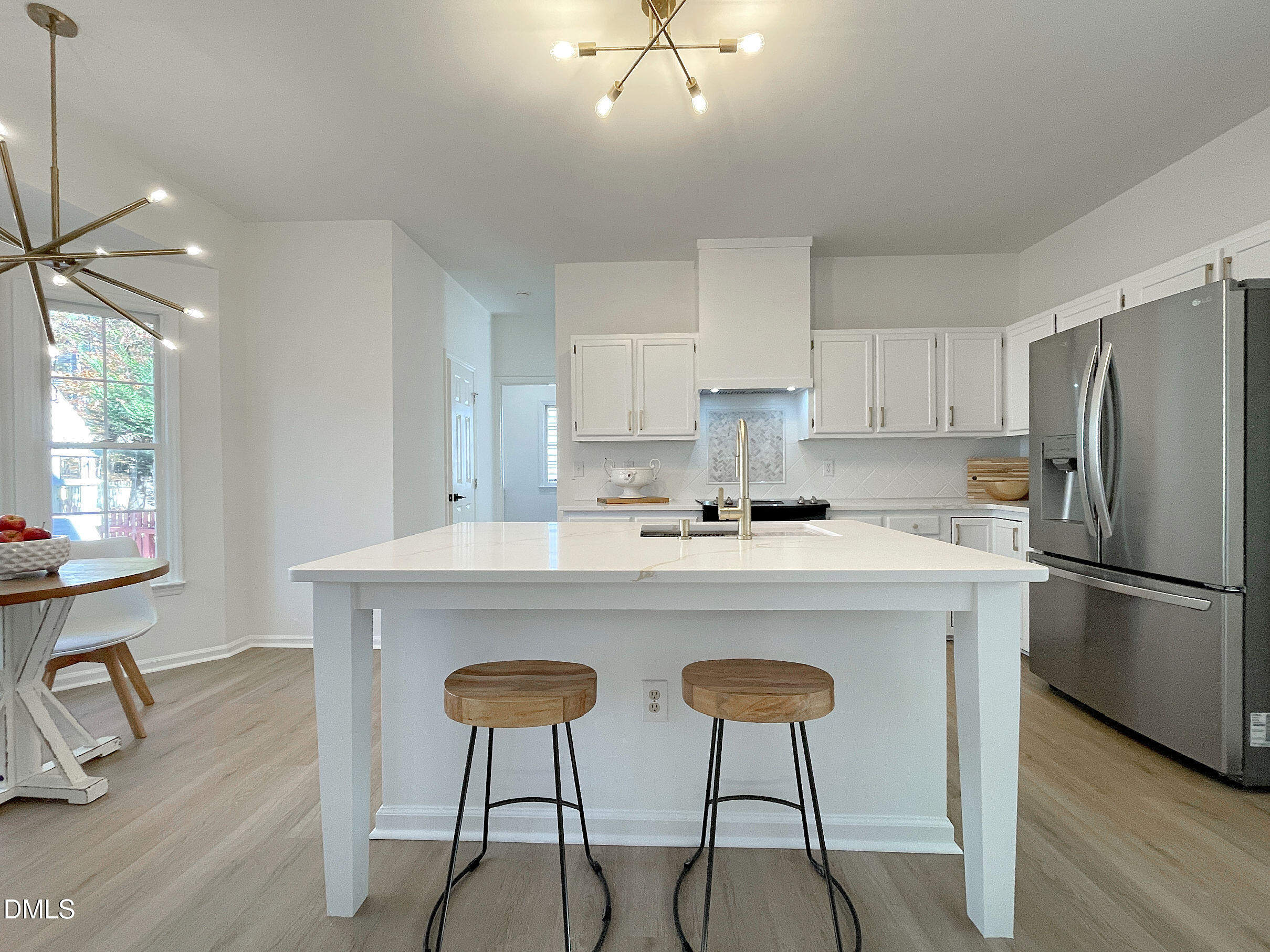 9332 Leslieshire Drive Property Photo 11