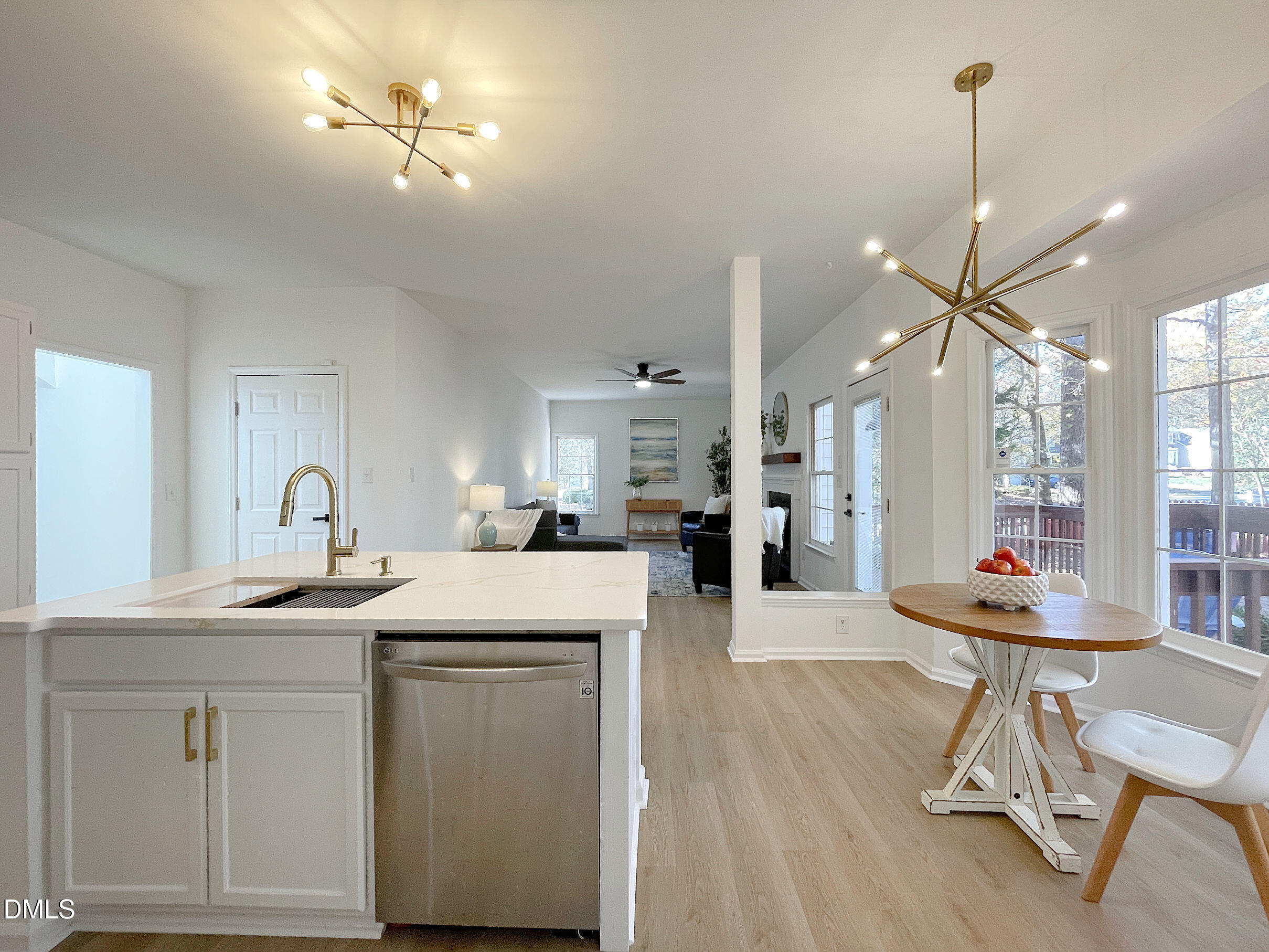 9332 Leslieshire Drive Property Photo 16