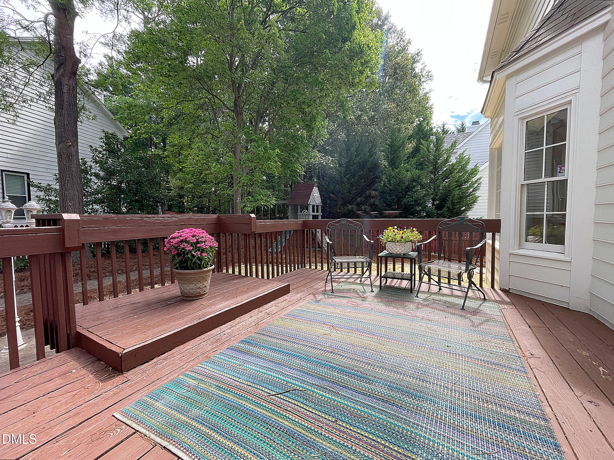 9332 Leslieshire Drive Property Photo 29