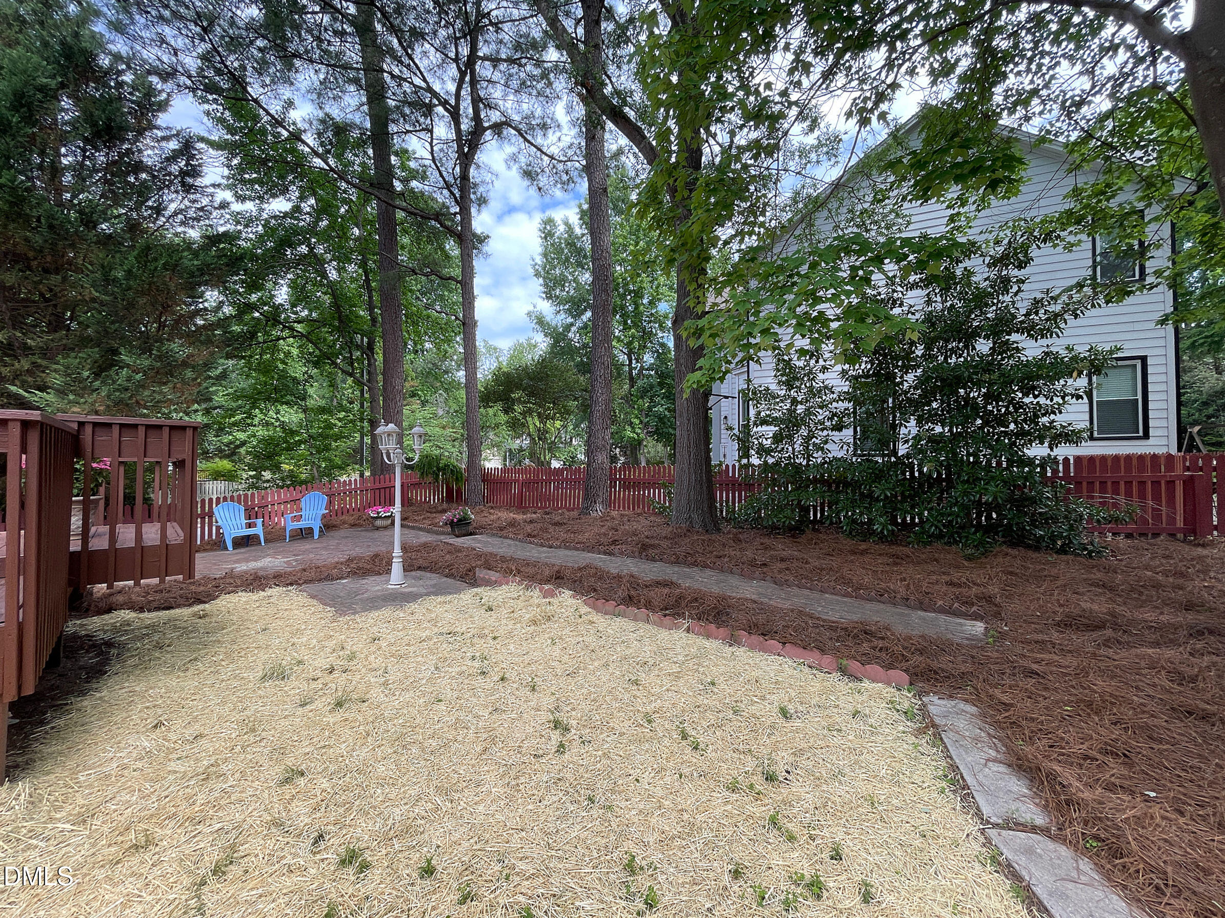 9332 Leslieshire Drive Property Photo 32