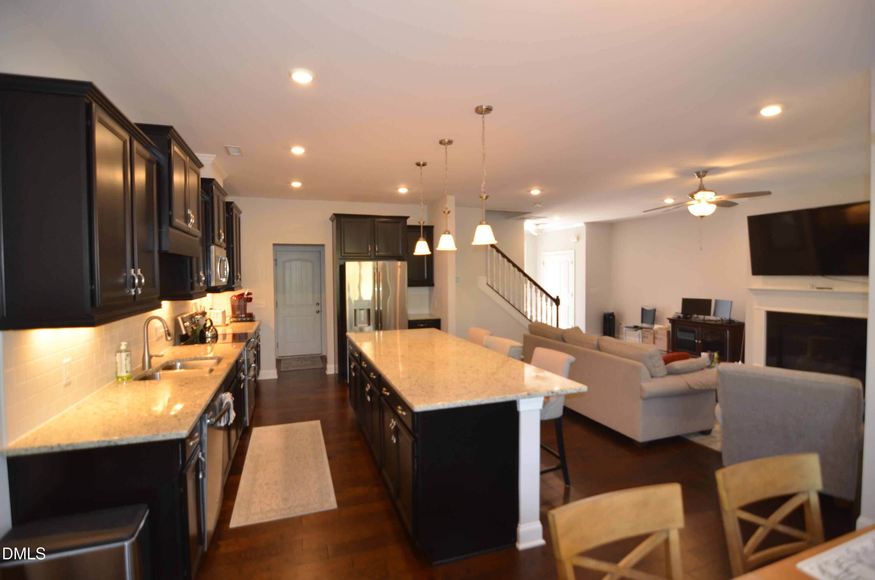204 Shale Creek Drive Property Photo 8