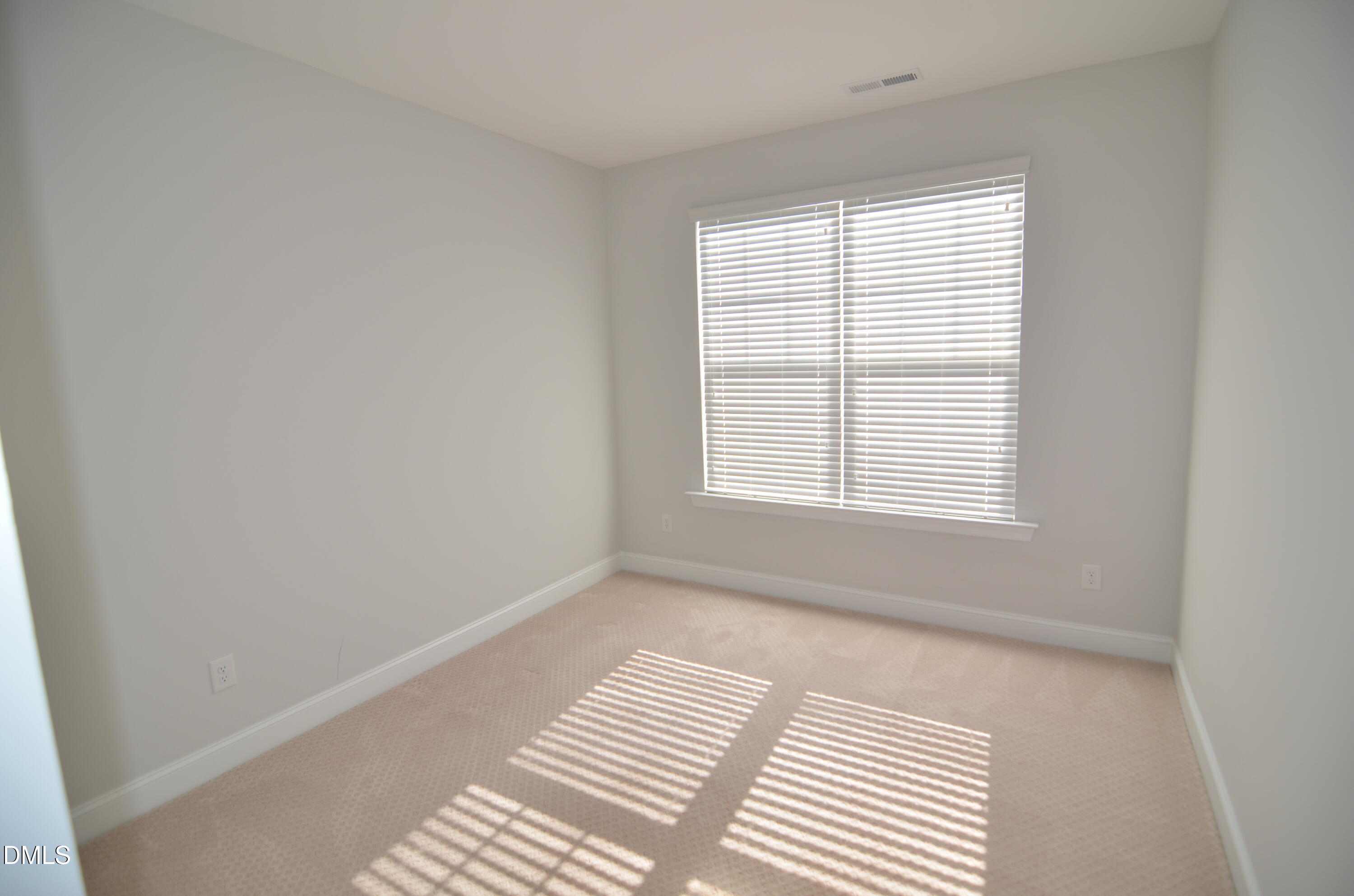 204 Shale Creek Drive Property Photo 15
