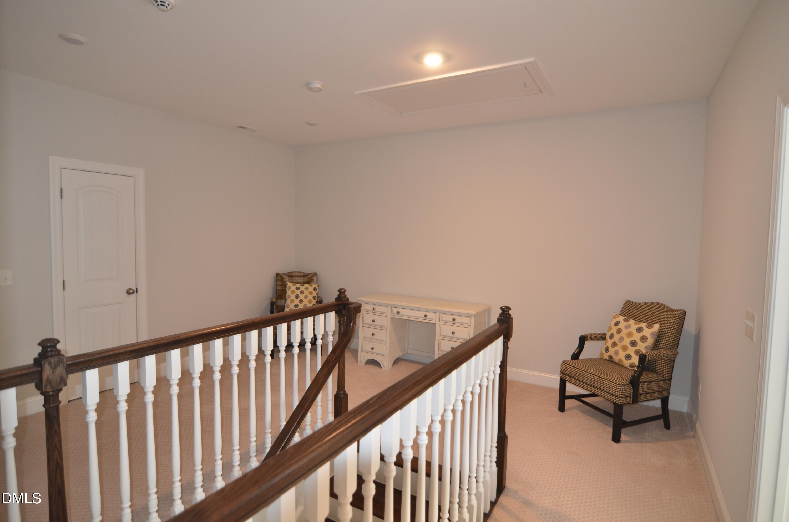 204 Shale Creek Drive Property Photo 18