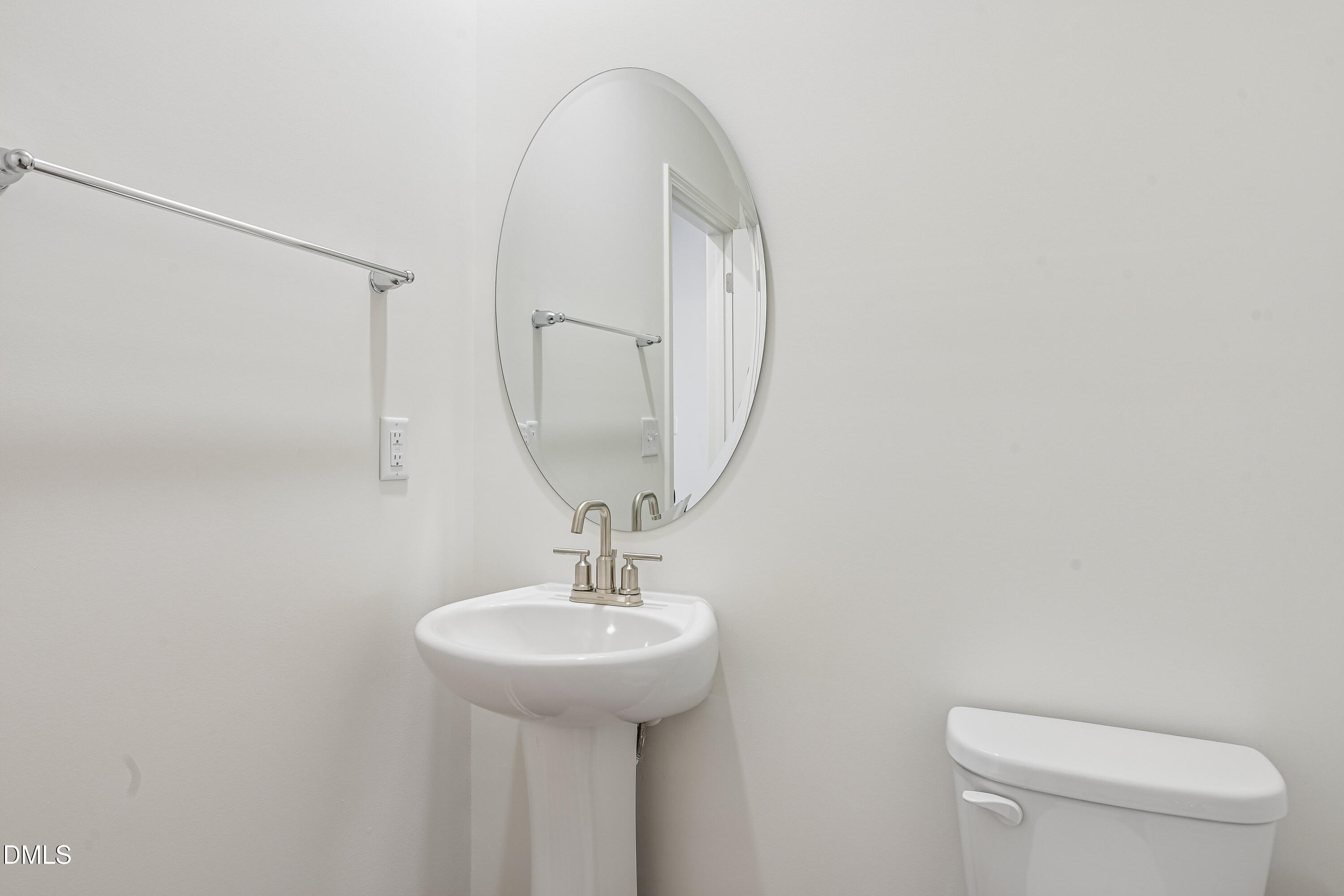 519 Sunset Lake Drive Property Photo 32
