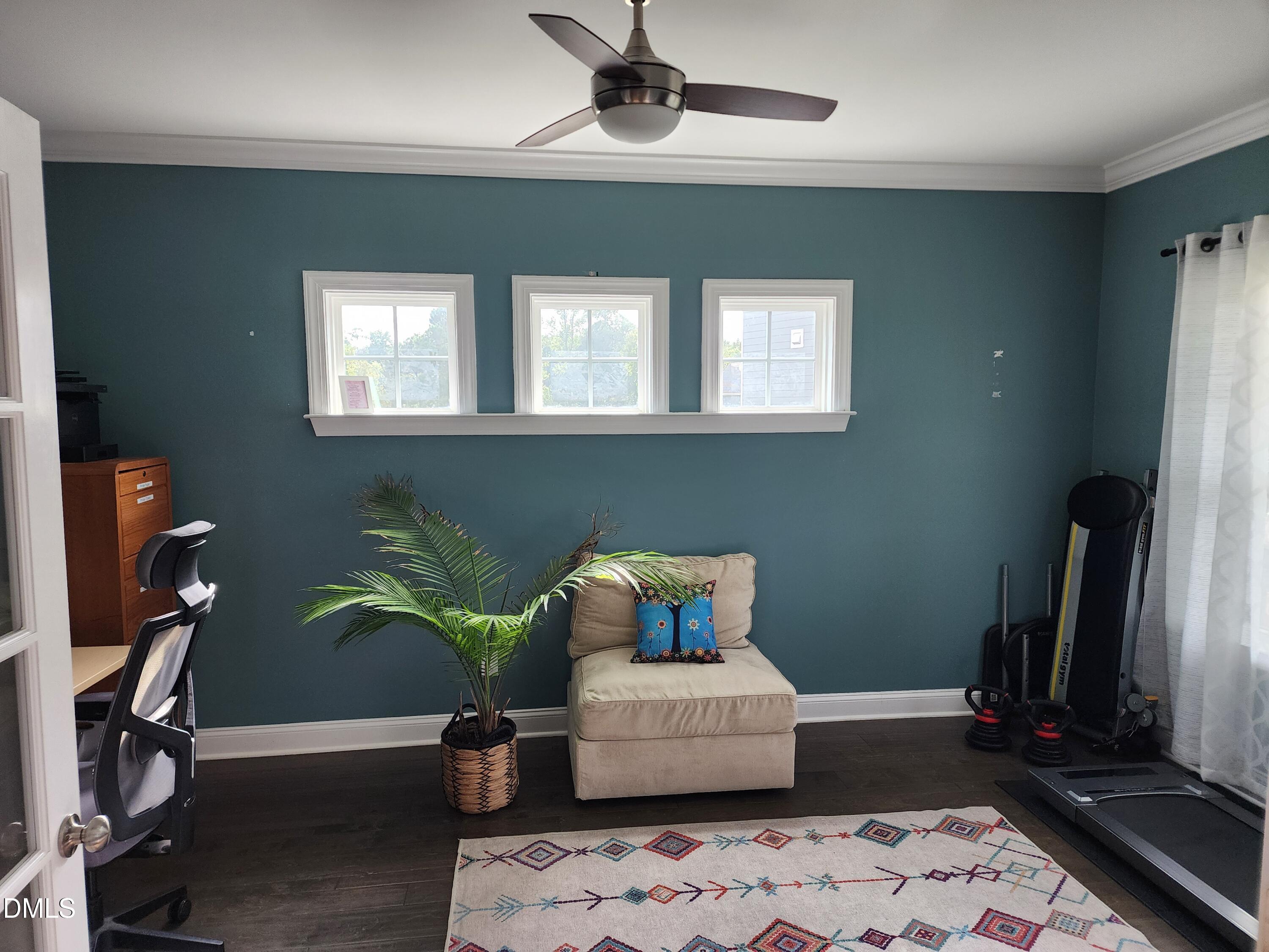 213 Cassada Court Property Photo 6
