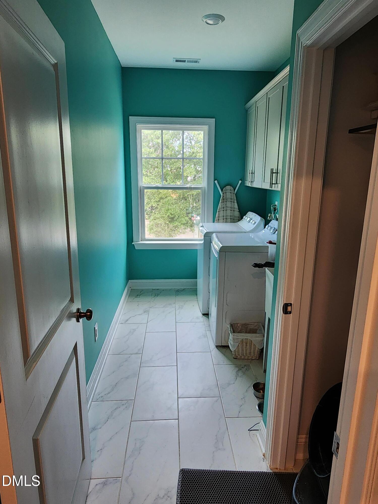213 Cassada Court Property Photo 23