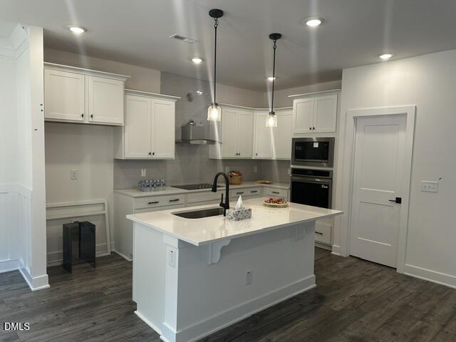 16 Leslie Court Property Photo 10