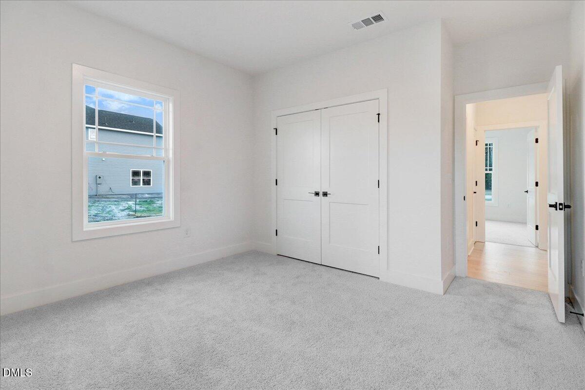 16 Leslie Court Property Photo 22