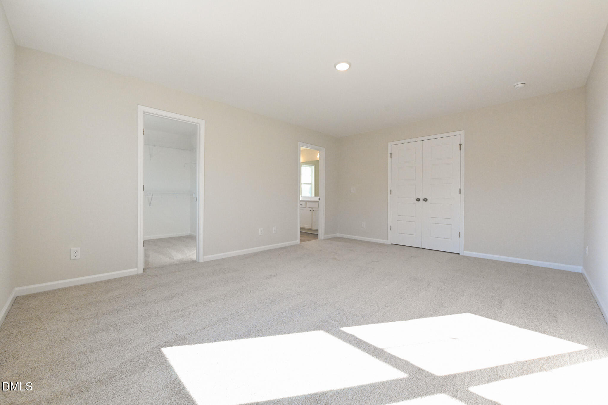 209 Hill Valley Drive Property Photo 18