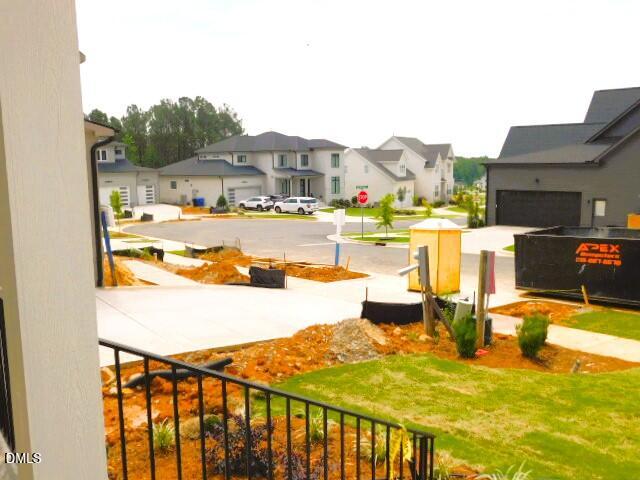 142 Autumn Gate Street Property Photo 4
