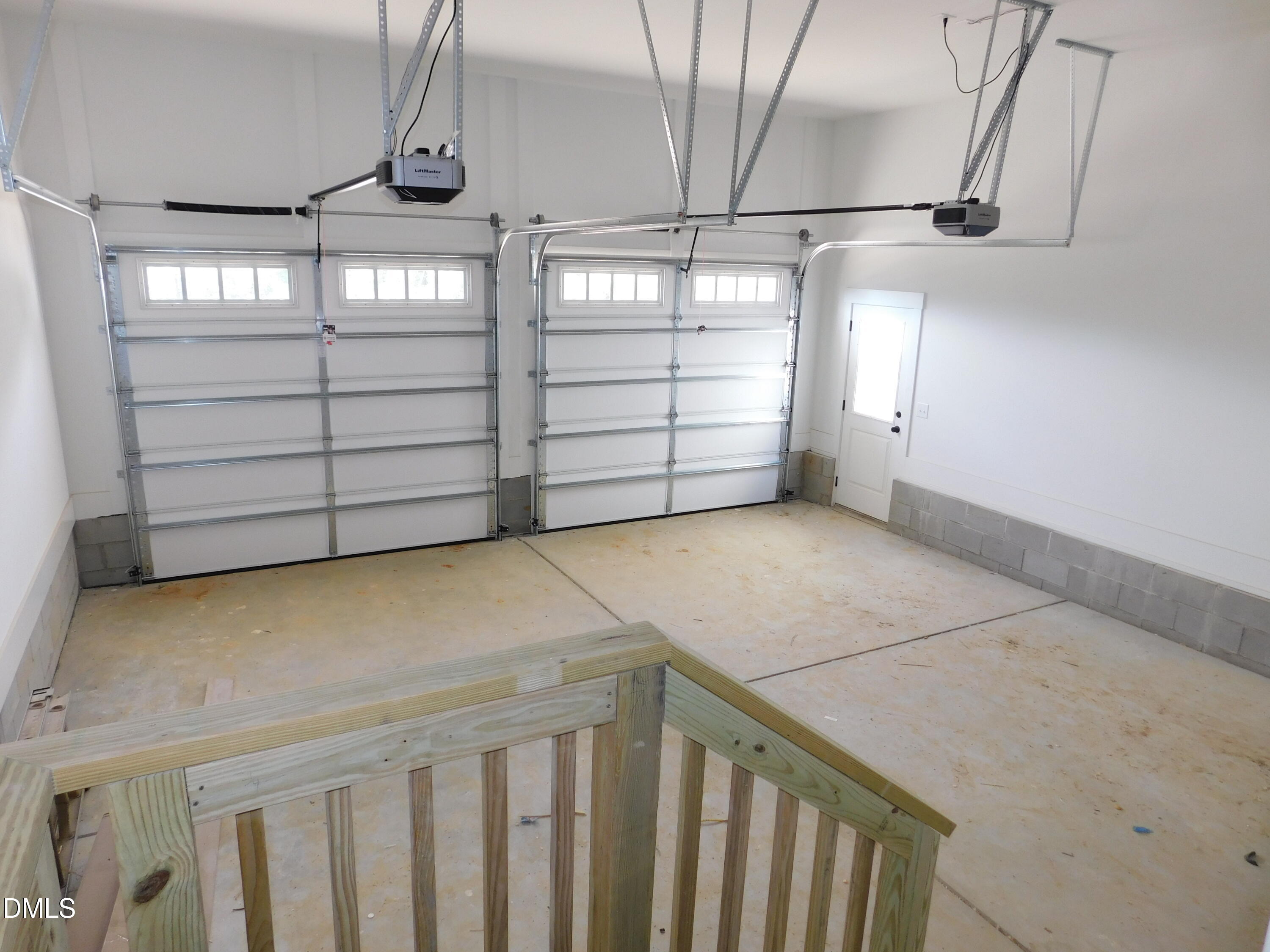 142 Autumn Gate Street Property Photo 56
