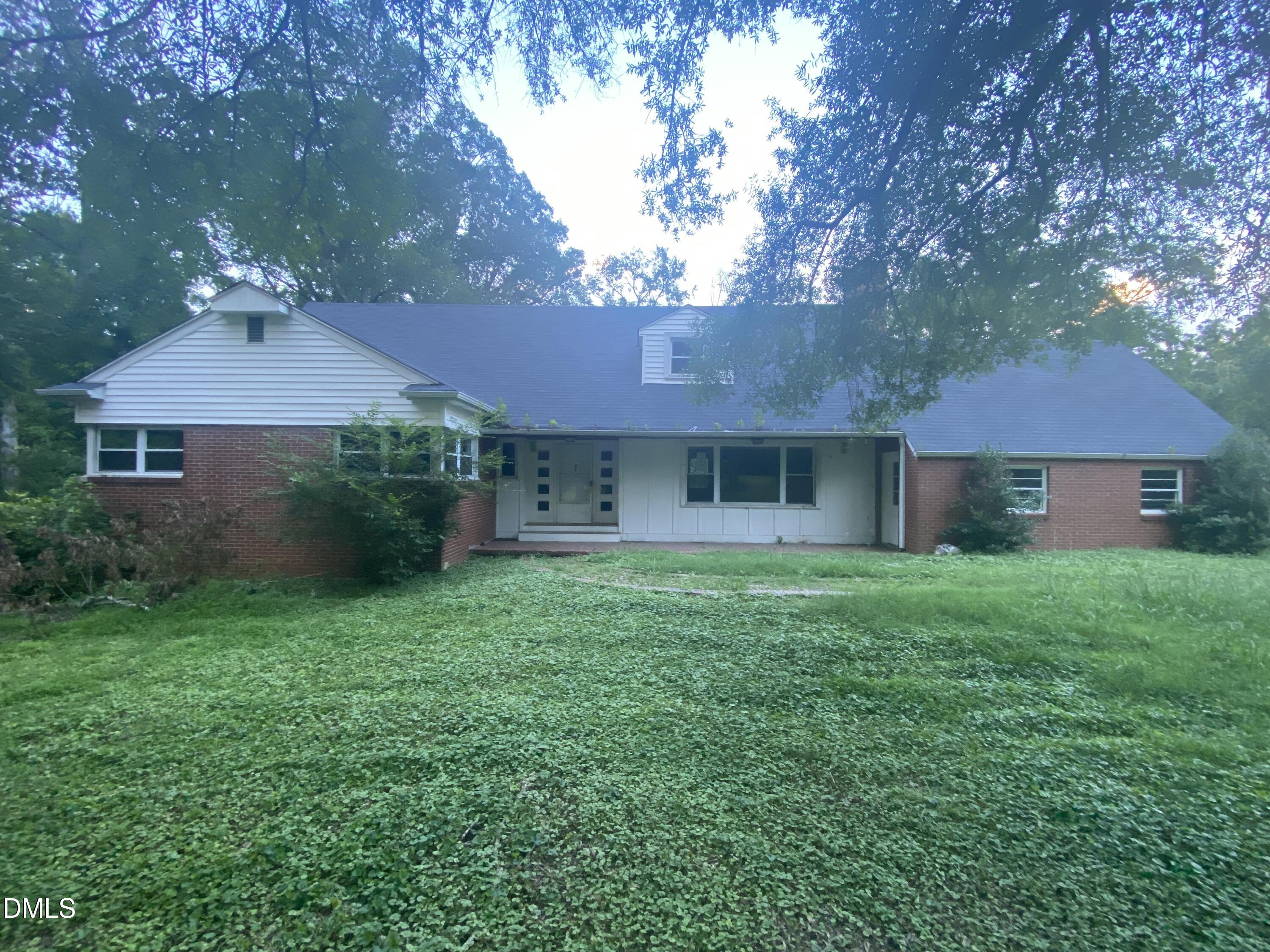 7856 Boston Road Property Photo 1