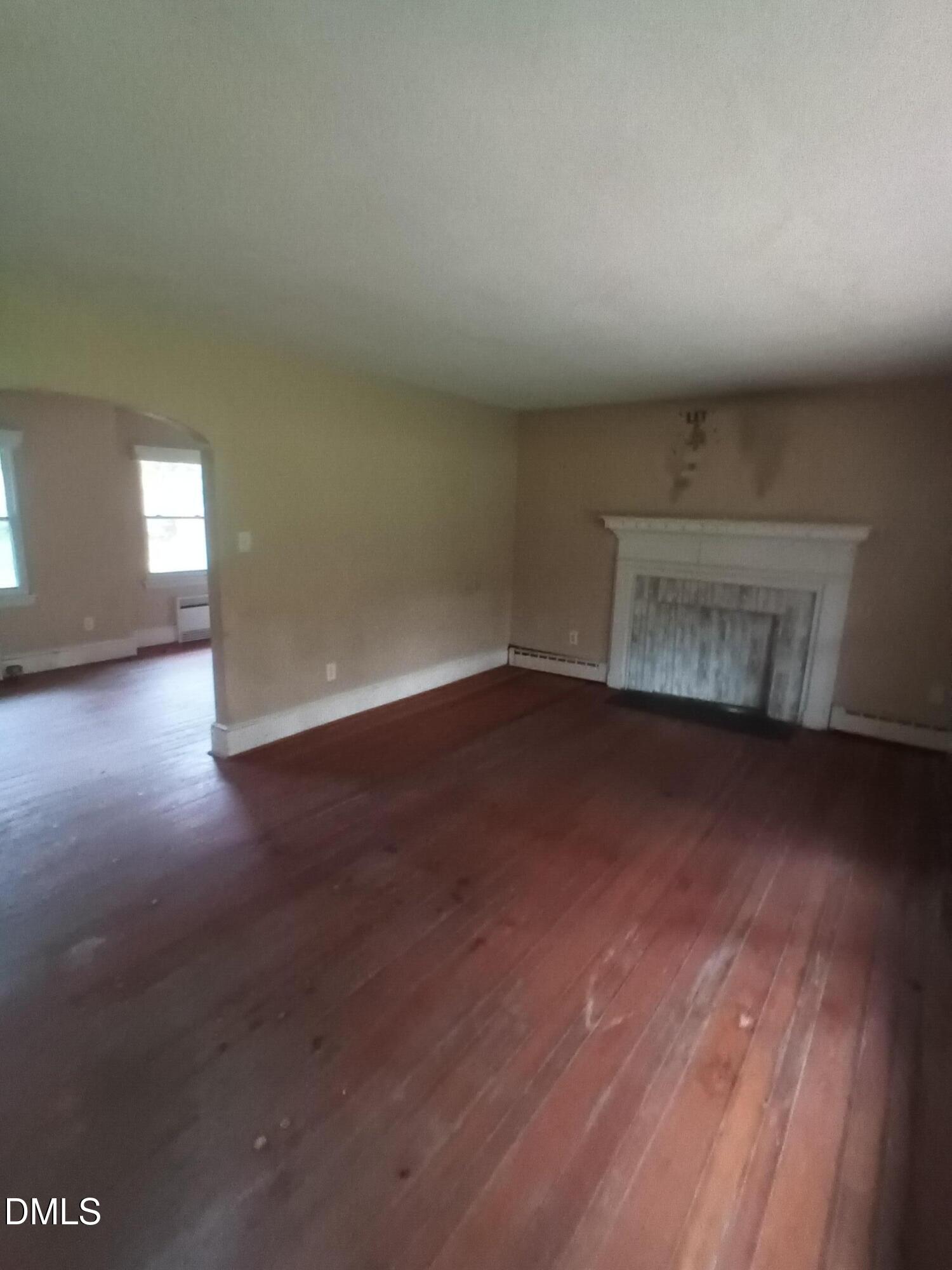 7856 Boston Road Property Photo 5