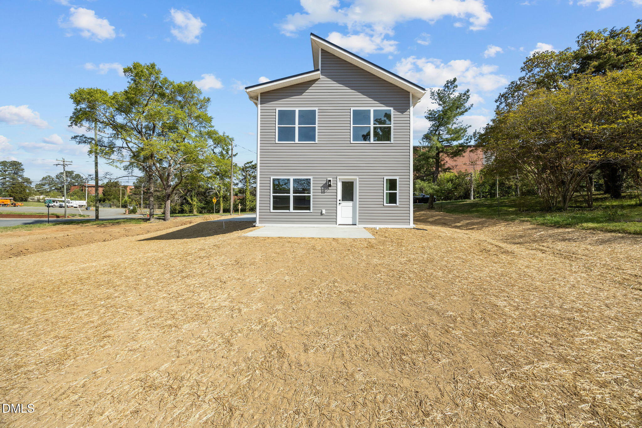 207 E Parker Street Property Photo 8