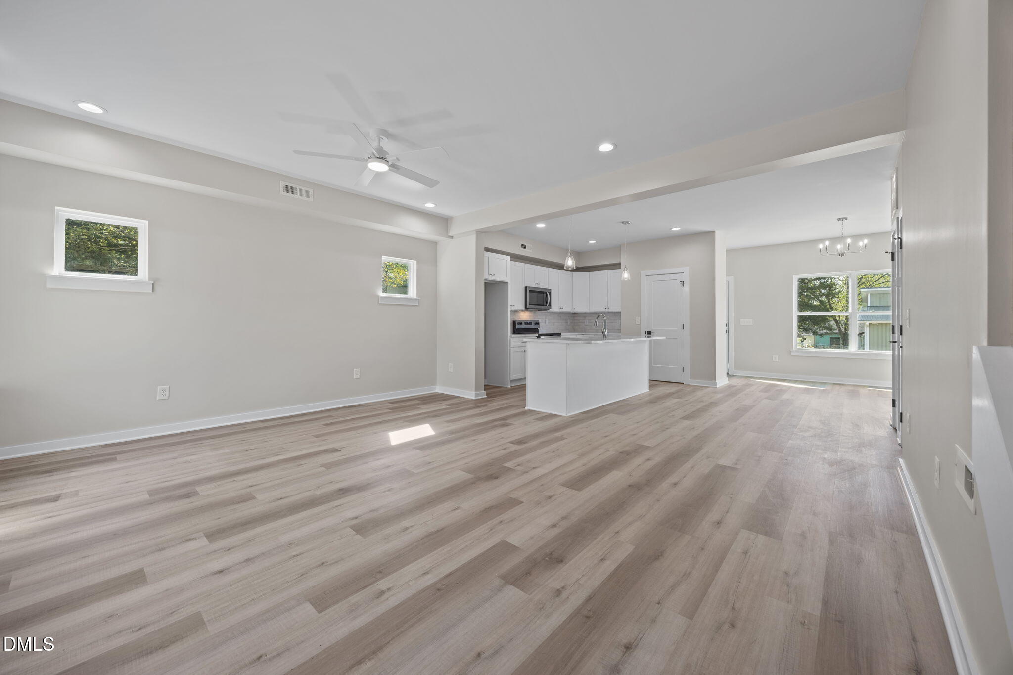 207 E Parker Street Property Photo 11