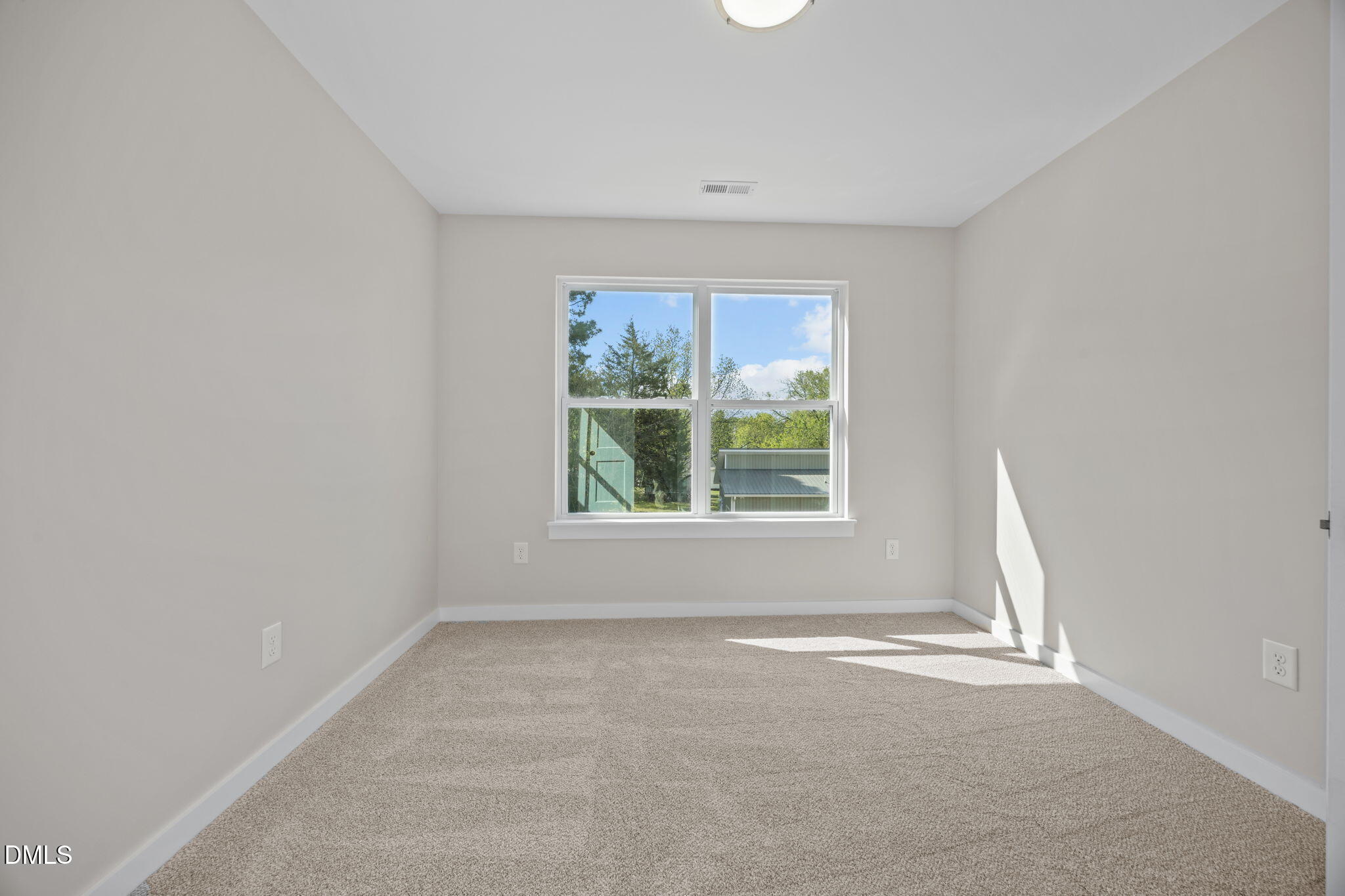 207 E Parker Street Property Photo 28