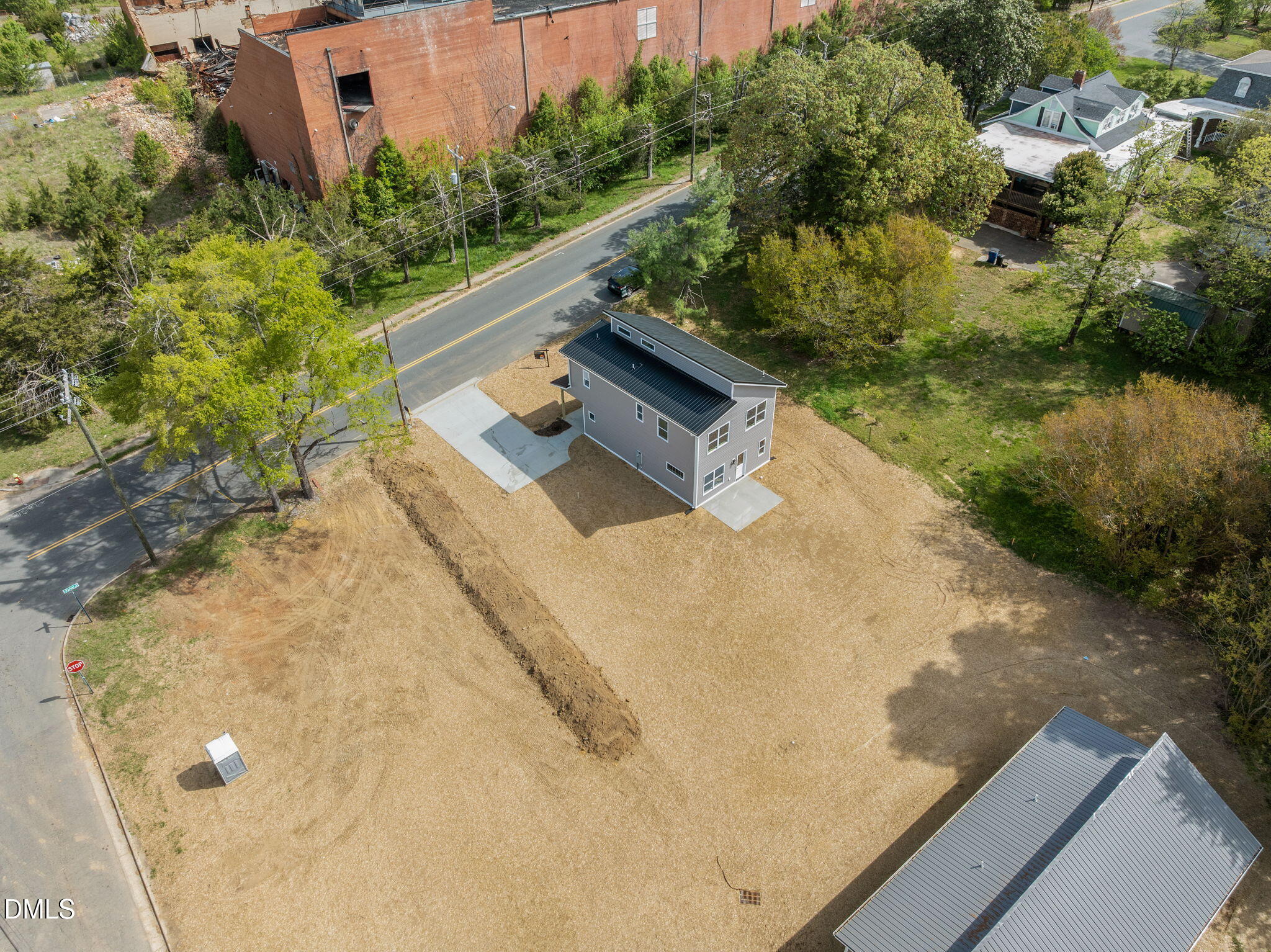 207 E Parker Street Property Photo 41