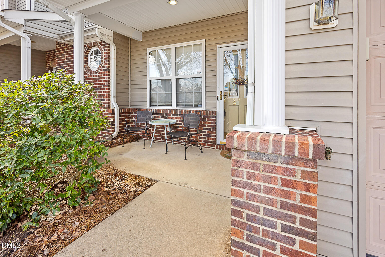 2907 Andover Glen Road Property Photo 4