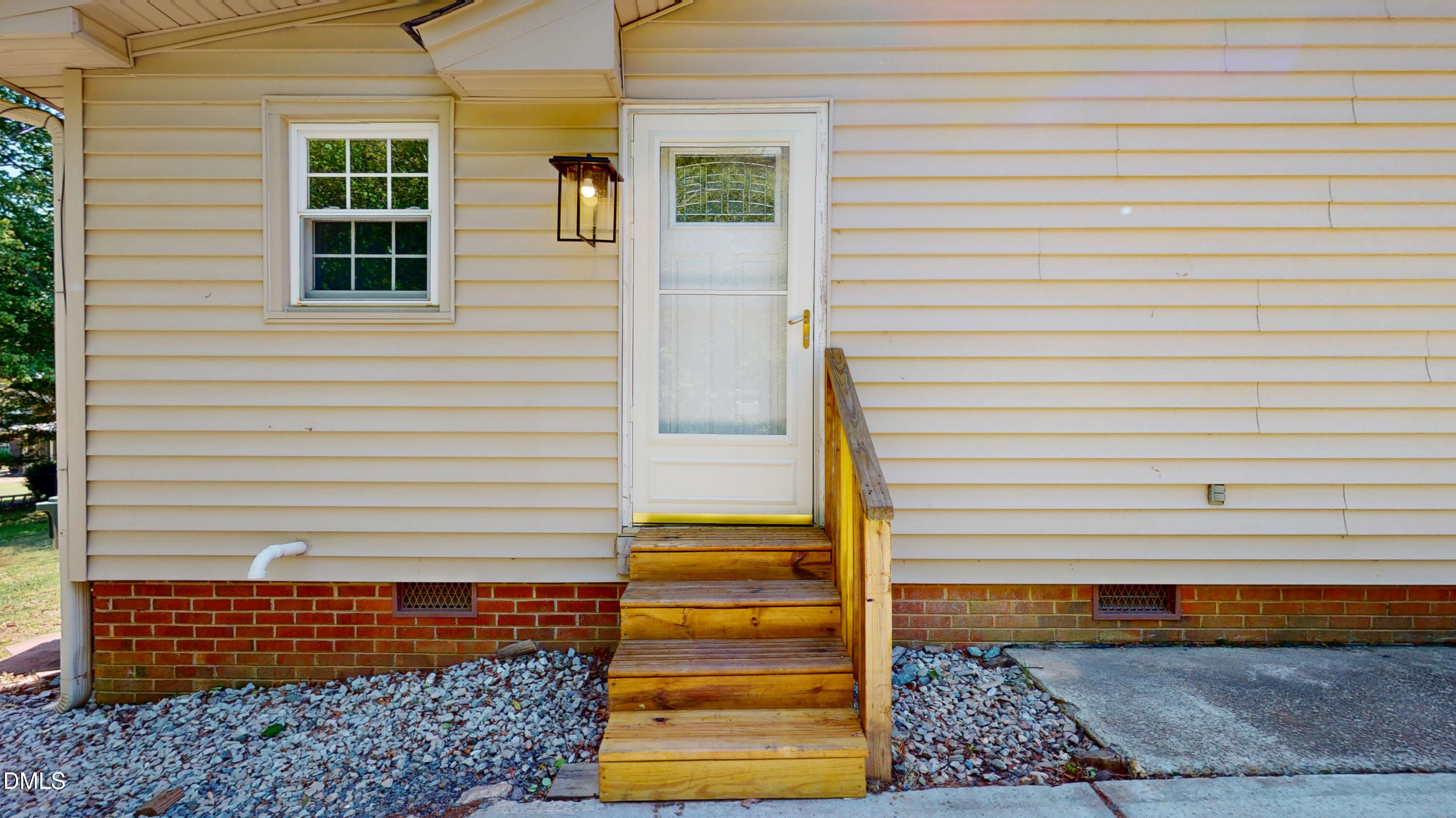 711 Kildaire Farm Road Property Photo 4
