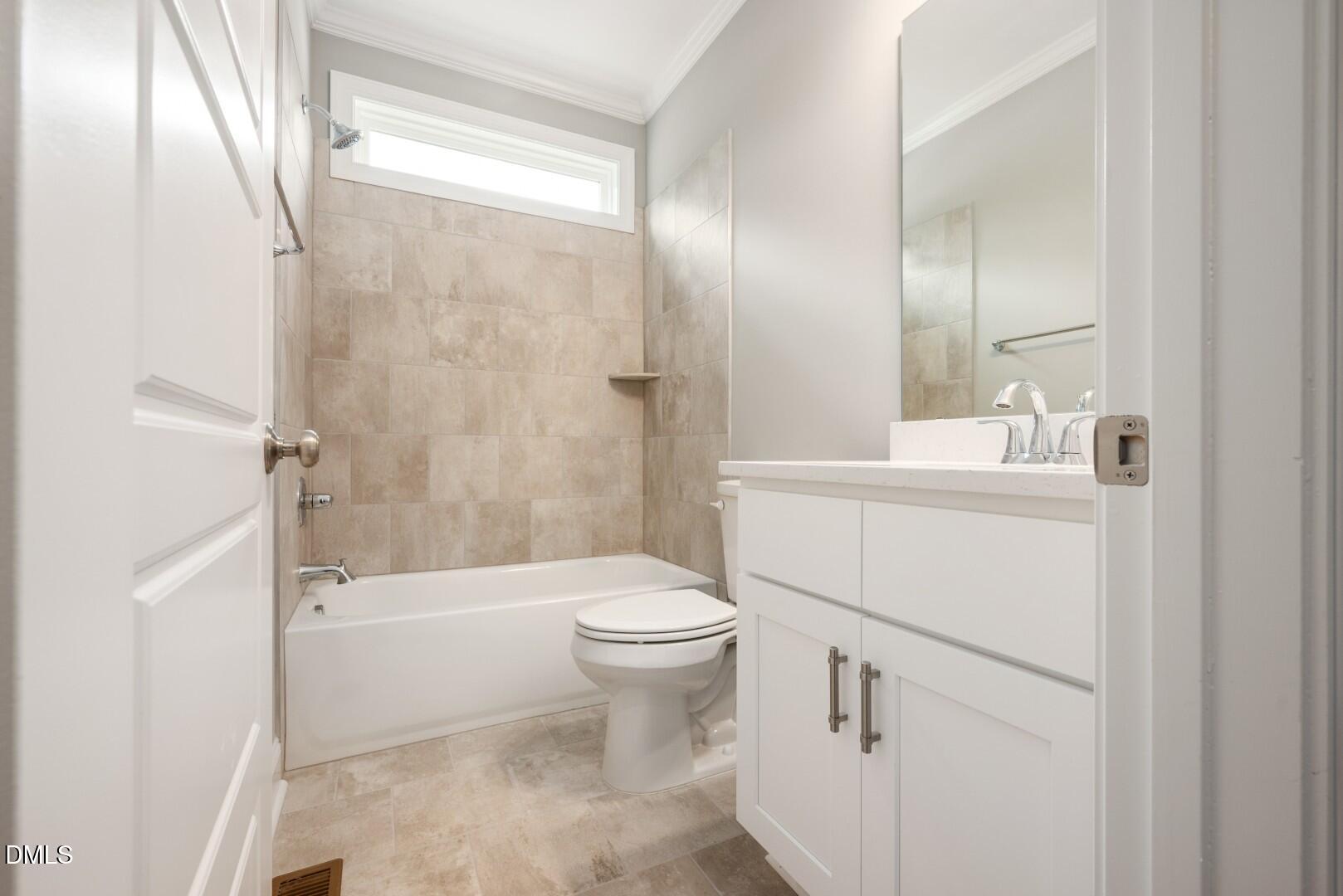 190 Whistlers Cove Property Photo 43
