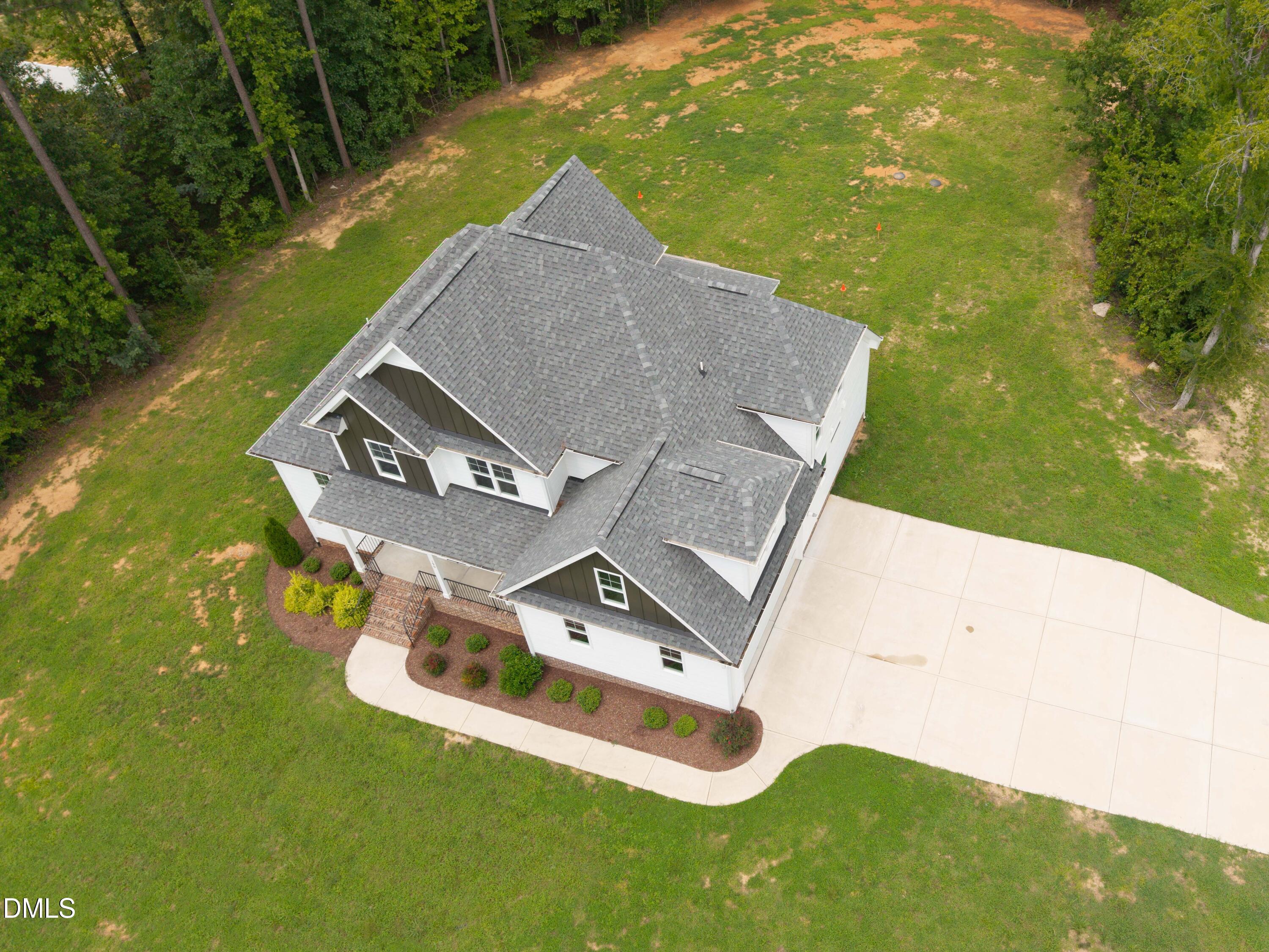 190 Whistlers Cove Property Photo 55
