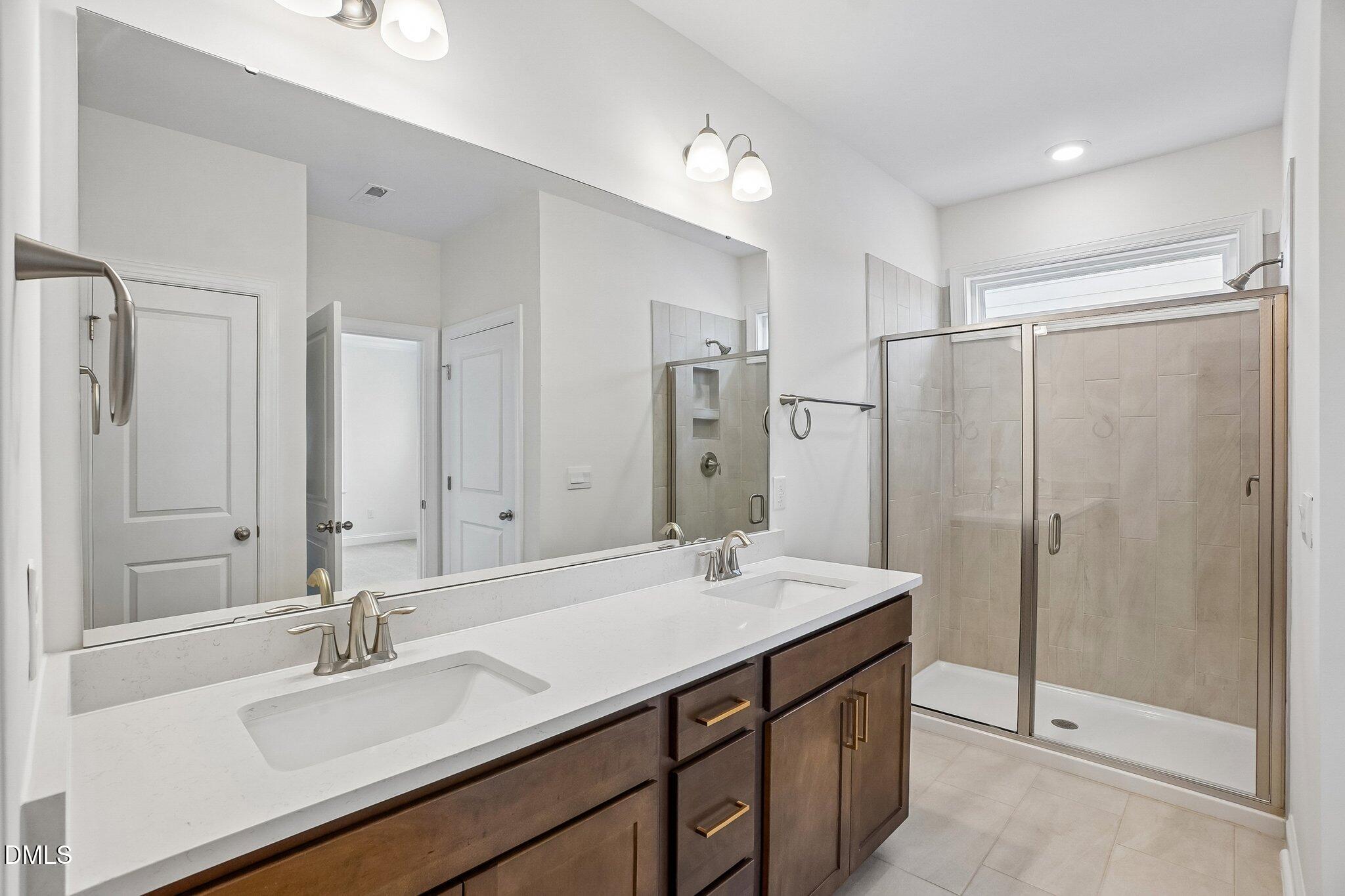 2200 Warbler Drive Property Photo 28