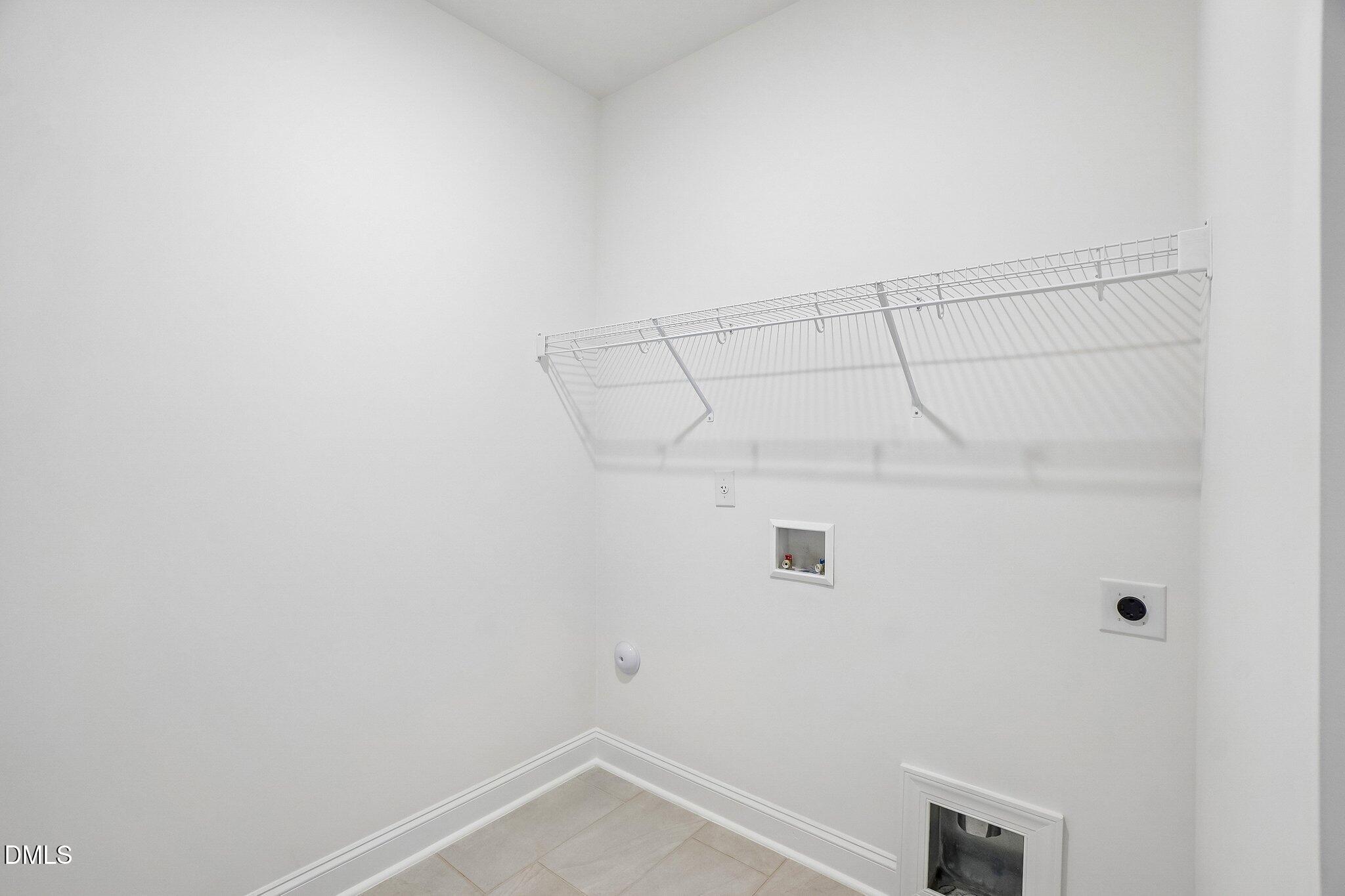 2200 Warbler Drive Property Photo 35