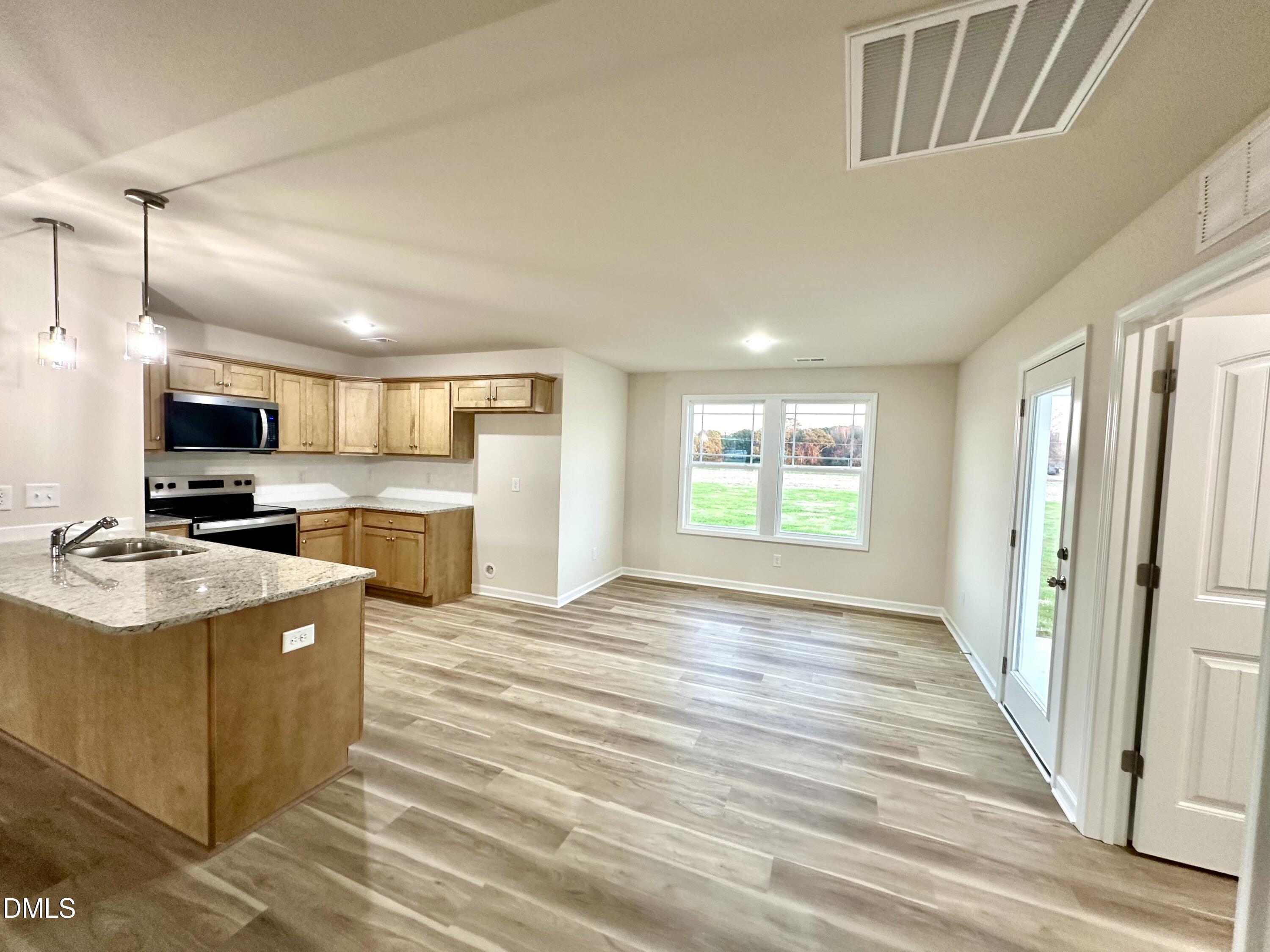 108 Dees Meadow Lane Property Photo 7